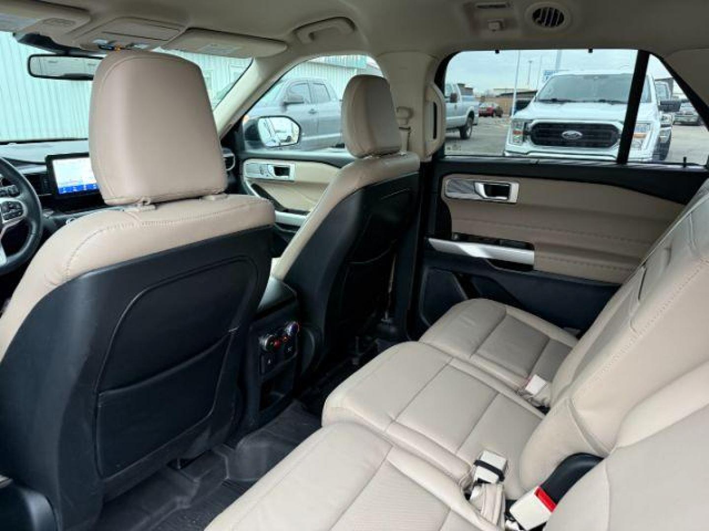 2020 BLUE /Sandstone Ford Explorer (1FMSK8FH2LG) with an EcoBoost 23L I-4 gasoline direct injection engine, Automatic transmission, located at 1175 N Woodruff Ave, Idaho Falls, ID, 83401, 43.506901, -111.999657 - At Timberline Auto, finding a great deal on your next vehicle is always easy! Our experienced sales staff's goal is to help find you the right vehicle at the right price! Our knowledgeable finance department has options for almost any credit score. We offer extended service contract options to prote - Photo#56