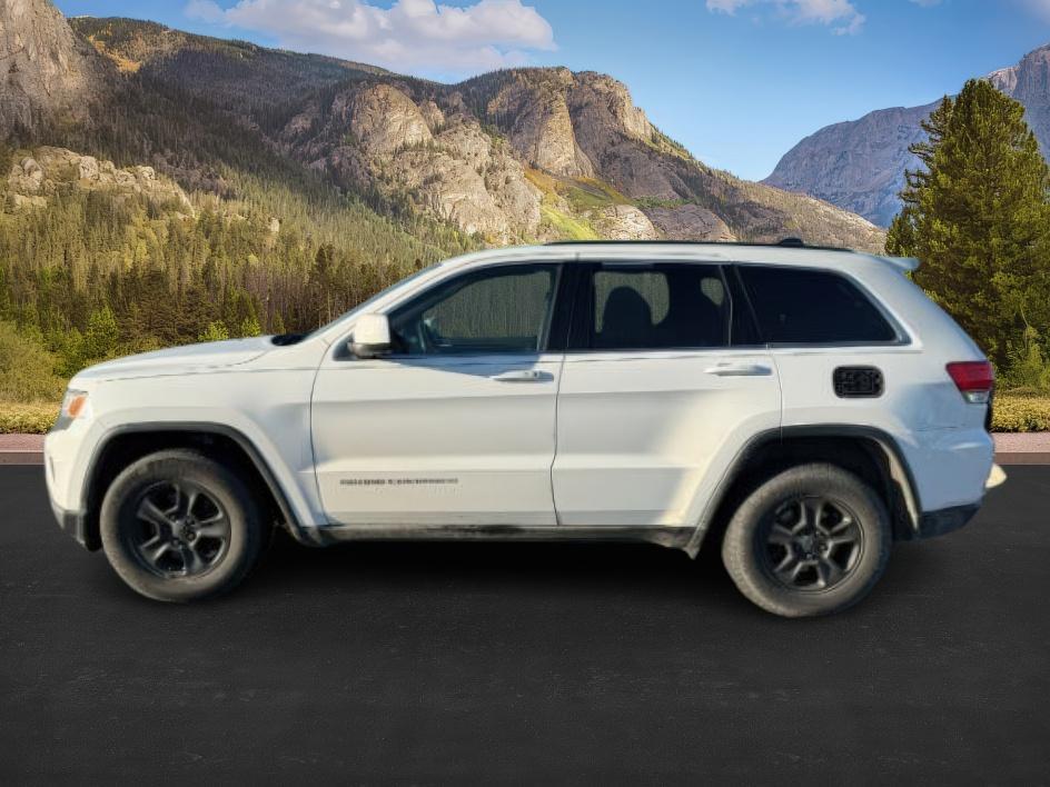 photo of 2016 Jeep Grand Cherokee Laredo