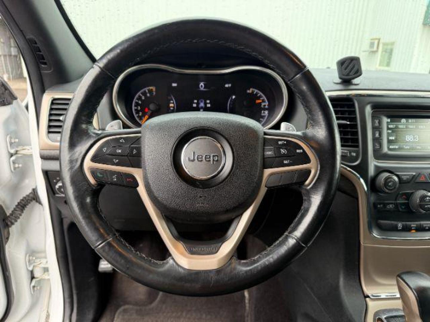 2016 Bright White Clearcoat /Black Jeep Grand Cherokee (1C4RJFAG8GC) with an Pentastar 36L V-6 DOHC engine, Automatic transmission, located at 1175 N Woodruff Ave, Idaho Falls, ID, 83401, 43.506901, -111.999657 - At Timberline Auto, finding a great deal on your next vehicle is always easy! Our experienced sales staff's goal is to help find you the right vehicle at the right price! Our knowledgeable finance department has options for almost any credit score. We offer extended service contract options to prote - Photo#35