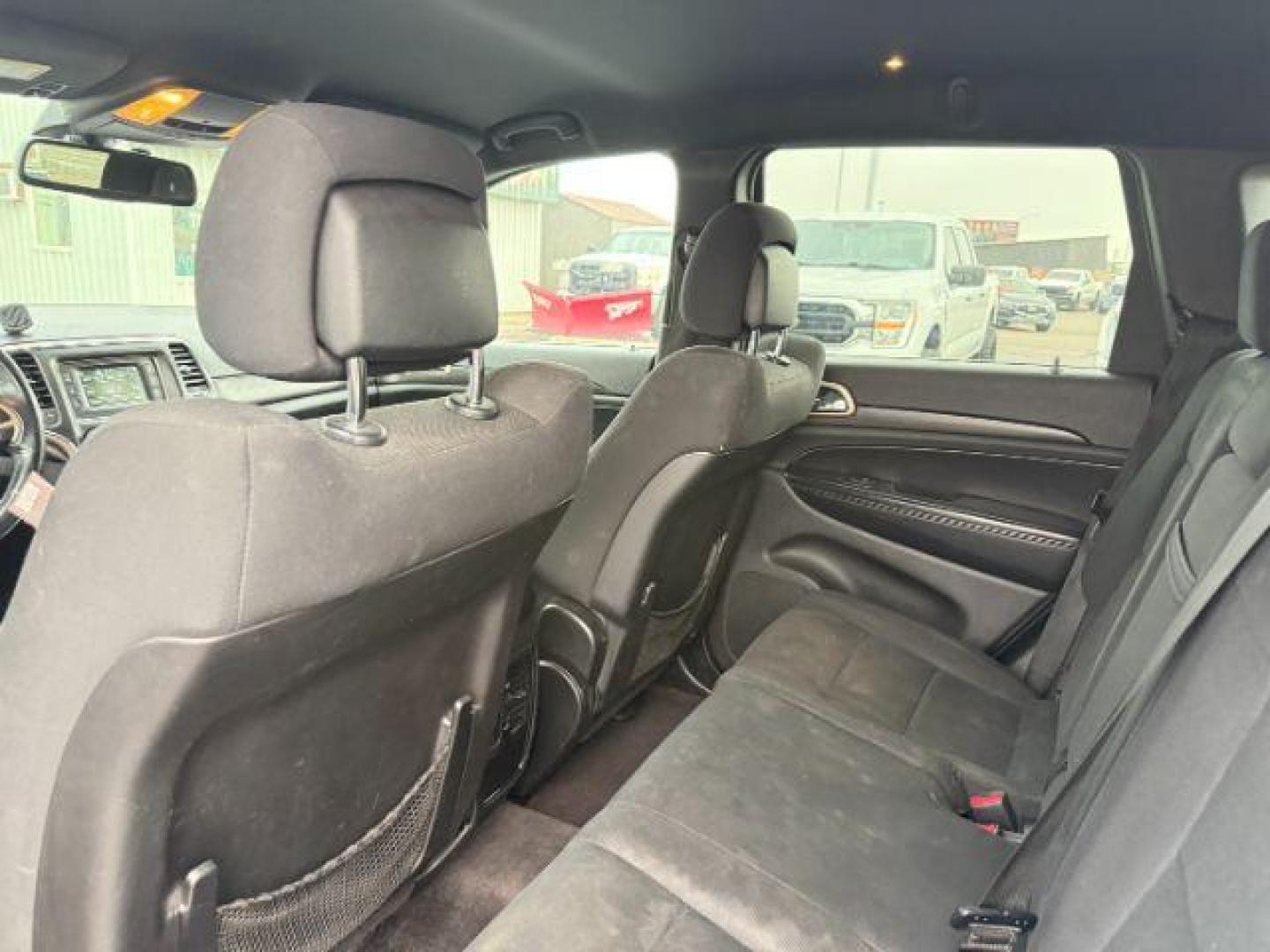 2016 Bright White Clearcoat /Black Jeep Grand Cherokee (1C4RJFAG8GC) with an Pentastar 36L V-6 DOHC engine, Automatic transmission, located at 1175 N Woodruff Ave, Idaho Falls, ID, 83401, 43.506901, -111.999657 - At Timberline Auto, finding a great deal on your next vehicle is always easy! Our experienced sales staff's goal is to help find you the right vehicle at the right price! Our knowledgeable finance department has options for almost any credit score. We offer extended service contract options to prote - Photo#41