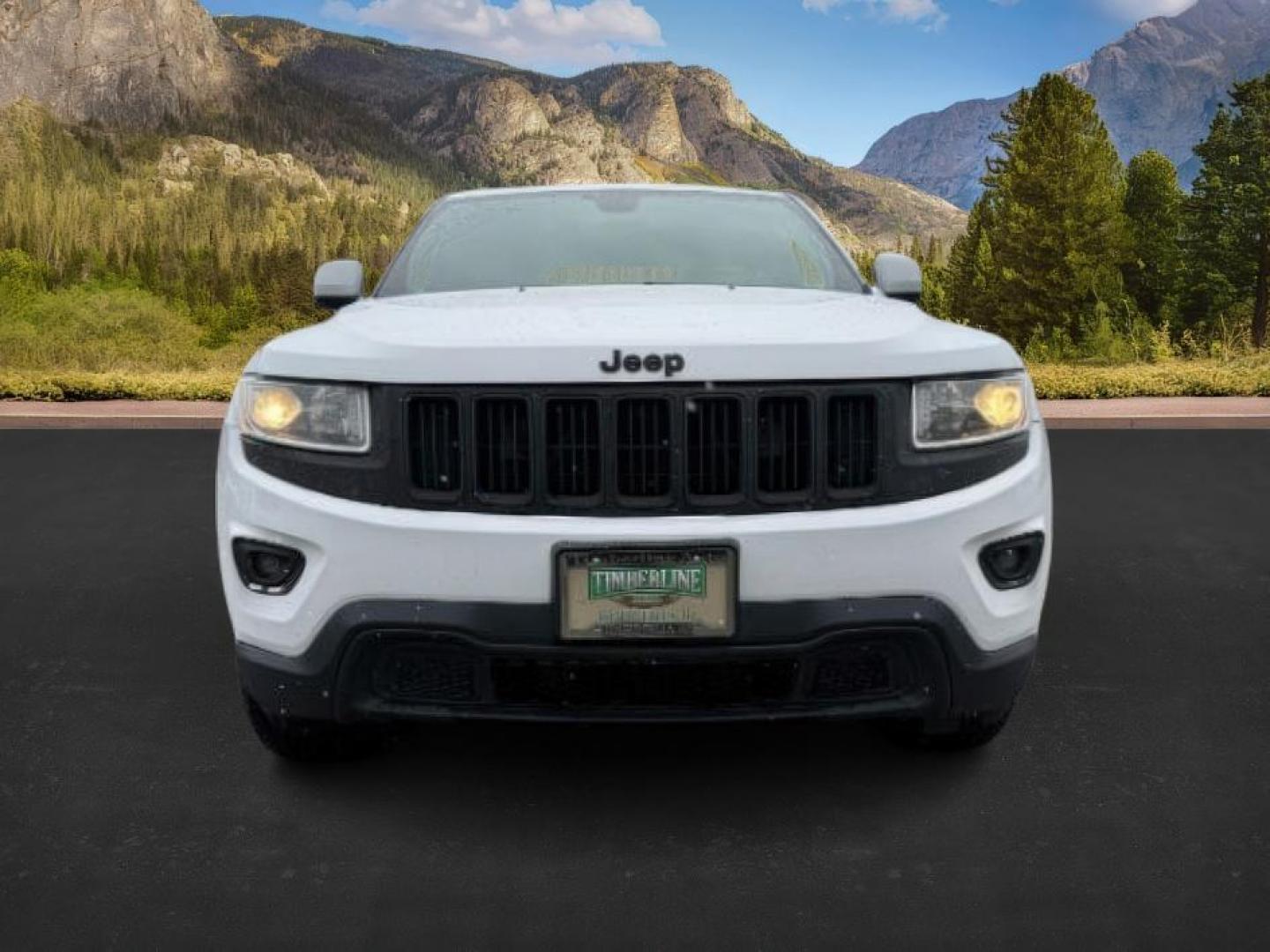 2016 Bright White Clearcoat /Black Jeep Grand Cherokee (1C4RJFAG8GC) with an Pentastar 36L V-6 DOHC engine, Automatic transmission, located at 1175 N Woodruff Ave, Idaho Falls, ID, 83401, 43.506901, -111.999657 - At Timberline Auto, finding a great deal on your next vehicle is always easy! Our experienced sales staff's goal is to help find you the right vehicle at the right price! Our knowledgeable finance department has options for almost any credit score. We offer extended service contract options to prote - Photo#9