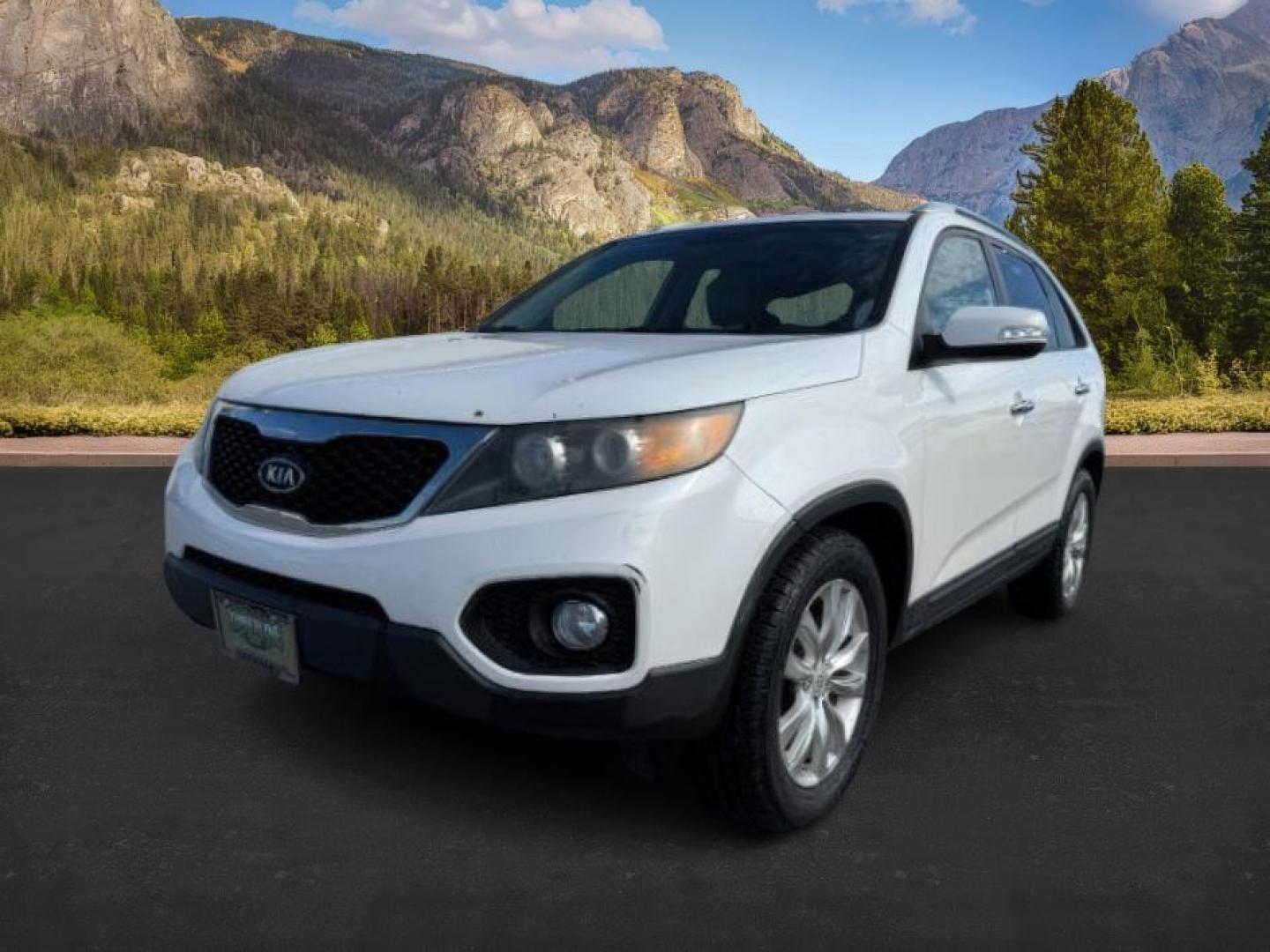 2011 Snow White Pearl /Black KIA Sorento (5XYKUDA20BG) with an 35L V-6 DOHC engine, Automatic transmission, located at 1175 N Woodruff Ave, Idaho Falls, ID, 83401, 43.506901, -111.999657 - At Timberline Auto, finding a great deal on your next vehicle is always easy! Our experienced sales staff's goal is to help find you the right vehicle at the right price! Our knowledgeable finance department has options for almost any credit score. We offer extended service contract options to prote - Photo#0