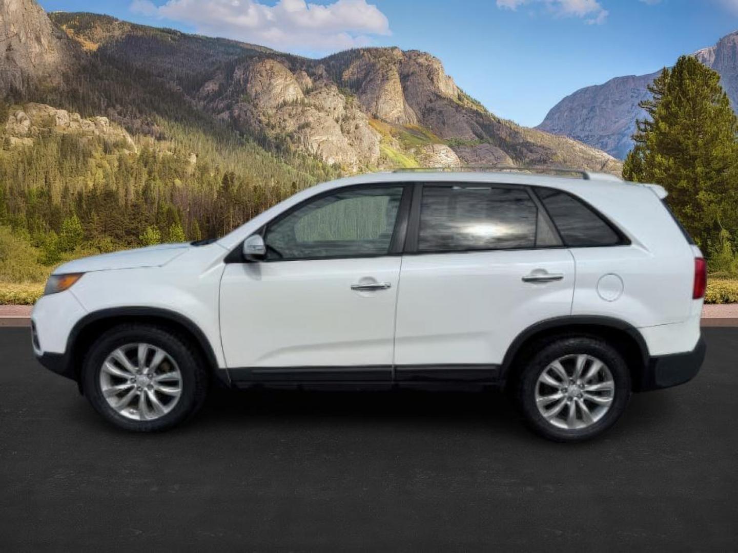 2011 Snow White Pearl /Black KIA Sorento (5XYKUDA20BG) with an 35L V-6 DOHC engine, Automatic transmission, located at 1175 N Woodruff Ave, Idaho Falls, ID, 83401, 43.506901, -111.999657 - At Timberline Auto, finding a great deal on your next vehicle is always easy! Our experienced sales staff's goal is to help find you the right vehicle at the right price! Our knowledgeable finance department has options for almost any credit score. We offer extended service contract options to prote - Photo#1