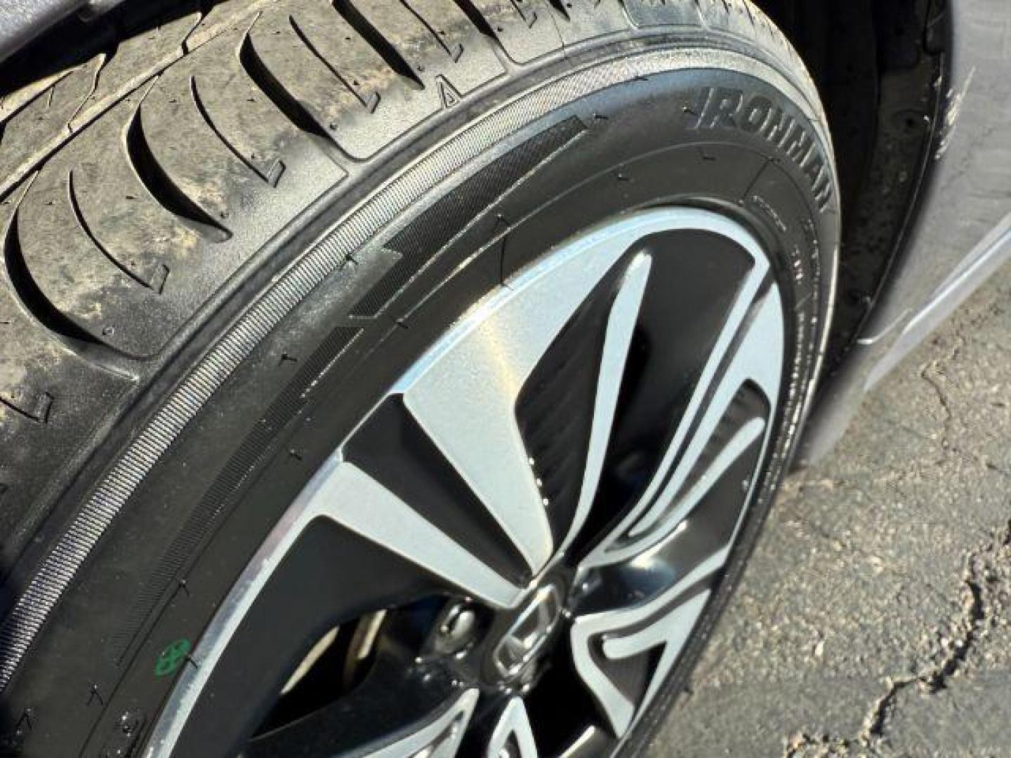 2017 GRAY /Black Honda Civic (19XFC1F35HE) with an 15L I-4 gasoline direct injection engine, Automatic transmission, located at 1175 N Woodruff Ave, Idaho Falls, ID, 83401, 43.506901, -111.999657 - At Timberline Auto, finding a great deal on your next vehicle is always easy! Our experienced sales staff's goal is to help find you the right vehicle at the right price! Our knowledgeable finance department has options for almost any credit score. We offer extended service contract options to prote - Photo#30