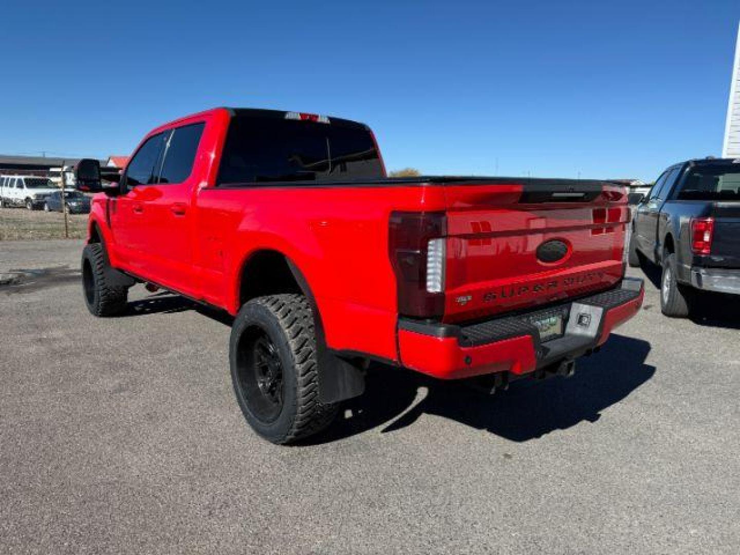 2017 RED /Black Ford F-350 (1FT8W3BT4HE) with an Powerstroke 67L V-8 diesel direct injection engine, Automatic transmission, located at 1175 N Woodruff Ave, Idaho Falls, ID, 83401, 43.506901, -111.999657 - At Timberline Auto, finding a great deal on your next vehicle is always easy! Our experienced sales staff's goal is to help find you the right vehicle at the right price! Our knowledgeable finance department has options for almost any credit score. We offer extended service contract options to prote - Photo#28