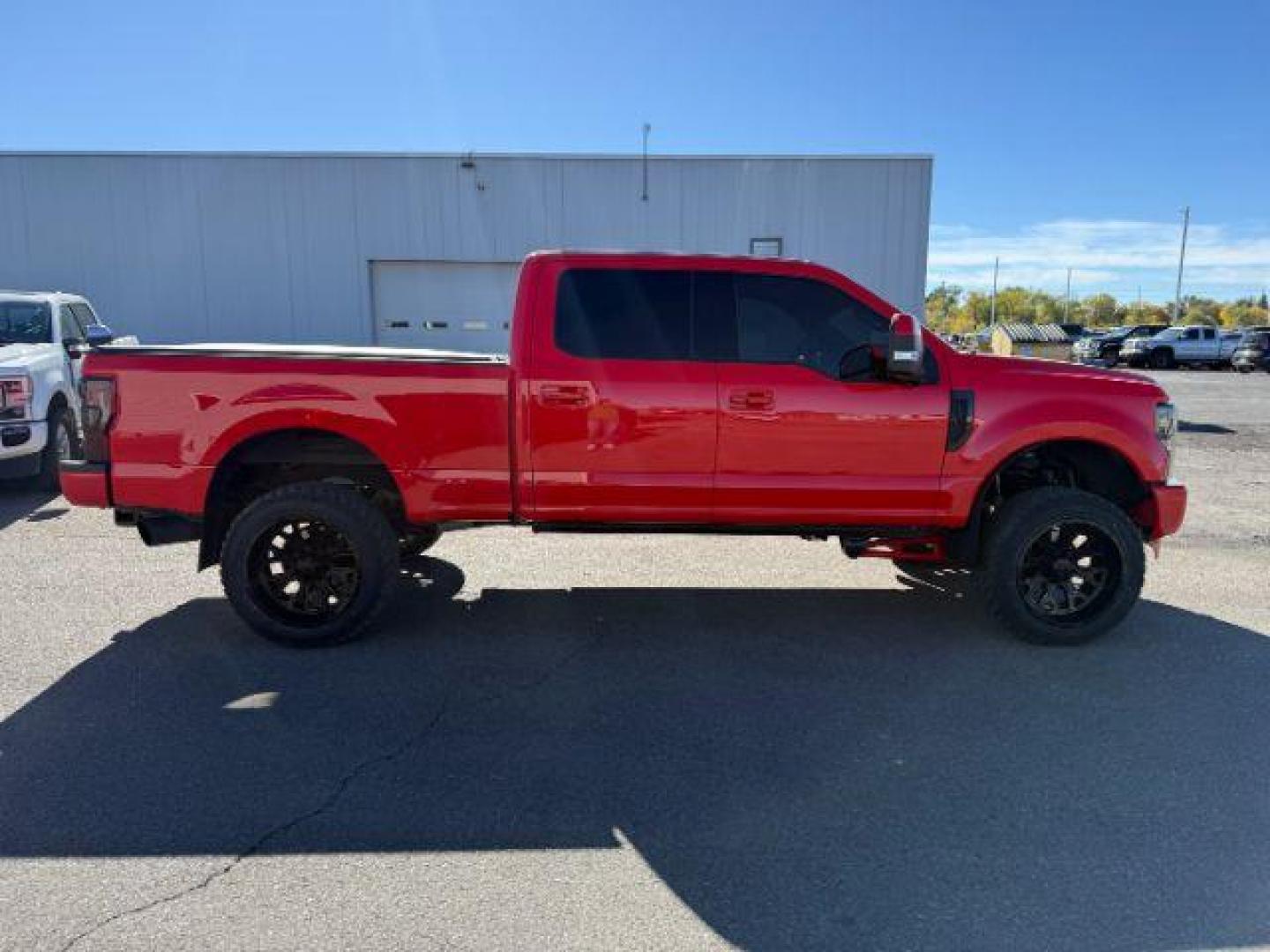 2017 RED /Black Ford F-350 (1FT8W3BT4HE) with an Powerstroke 67L V-8 diesel direct injection engine, Automatic transmission, located at 1175 N Woodruff Ave, Idaho Falls, ID, 83401, 43.506901, -111.999657 - At Timberline Auto, finding a great deal on your next vehicle is always easy! Our experienced sales staff's goal is to help find you the right vehicle at the right price! Our knowledgeable finance department has options for almost any credit score. We offer extended service contract options to prote - Photo#32