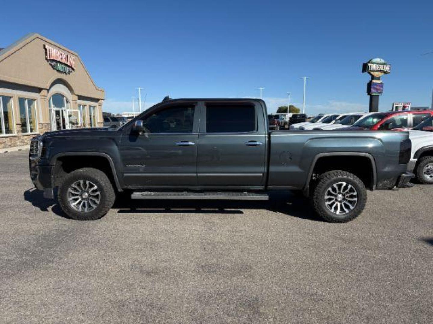 2018 GRAY /Jet Black GMC Sierra 1500 (3GTU2PEJXJG) with an EcoTec3 62L V-8 gasoline direct injection engine, Automatic transmission, located at 1175 N Woodruff Ave, Idaho Falls, ID, 83401, 43.506901, -111.999657 - At Timberline Auto, finding a great deal on your next vehicle is always easy! Our experienced sales staff's goal is to help find you the right vehicle at the right price! Our knowledgeable finance department has options for almost any credit score. We offer extended service contract options to prote - Photo#1