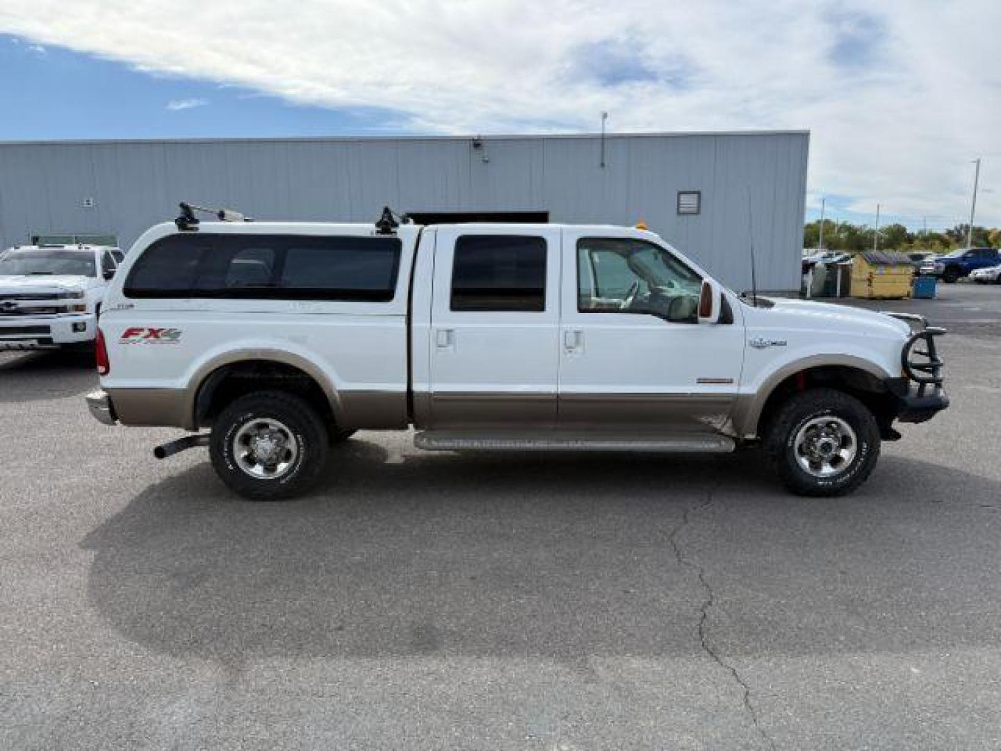 2003 Oxford White Clearcoat /Castano Brown Ford F-250 (1FTNW21P13E) with an Powerstroke 6L V-8 diesel direct injection engine, Automatic transmission, located at 1175 N Woodruff Ave, Idaho Falls, ID, 83401, 43.506901, -111.999657 - At Timberline Auto, finding a great deal on your next vehicle is always easy! Our experienced sales staff's goal is to help find you the right vehicle at the right price! Our knowledgeable finance department has options for almost any credit score. We offer extended service contract options to prote - Photo#28