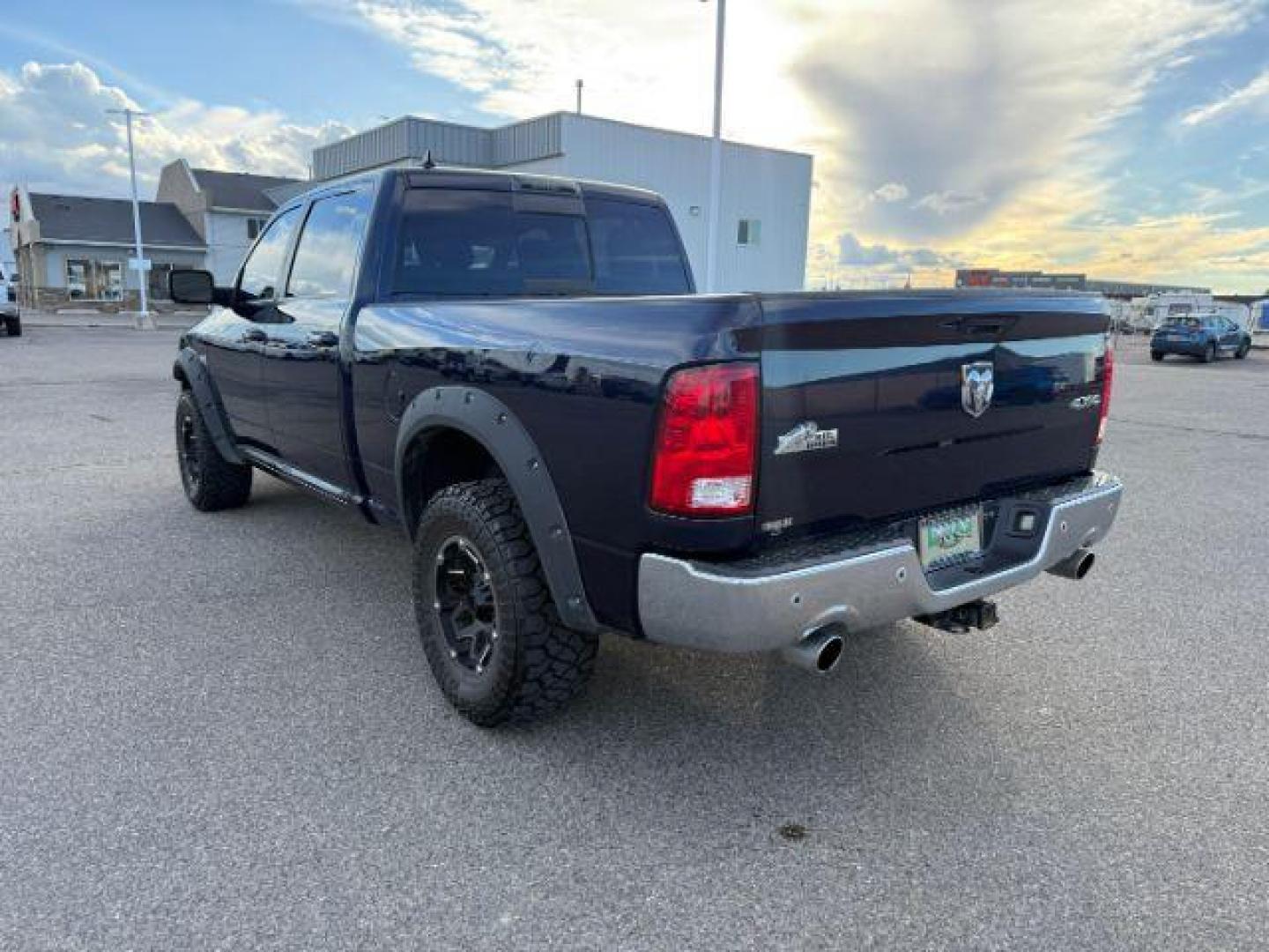 2016 BLUE /CLOTH Ram 1500 (1C6RR7TT0GS) with an 57 V8 engine, Automatic transmission, located at 1175 N Woodruff Ave, Idaho Falls, ID, 83401, 43.506901, -111.999657 - At Timberline Auto, finding a great deal on your next vehicle is always easy! Our experienced sales staff's goal is to help find you the right vehicle at the right price! Our knowledgeable finance department has options for almost any credit score. We offer extended service contract options to prote - Photo#26