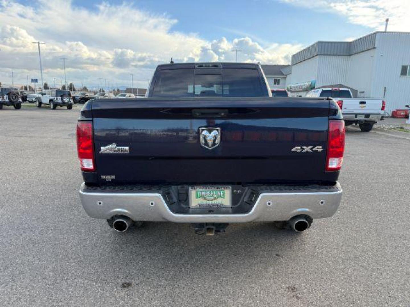 2016 BLUE /CLOTH Ram 1500 (1C6RR7TT0GS) with an 57 V8 engine, Automatic transmission, located at 1175 N Woodruff Ave, Idaho Falls, ID, 83401, 43.506901, -111.999657 - At Timberline Auto, finding a great deal on your next vehicle is always easy! Our experienced sales staff's goal is to help find you the right vehicle at the right price! Our knowledgeable finance department has options for almost any credit score. We offer extended service contract options to prote - Photo#27
