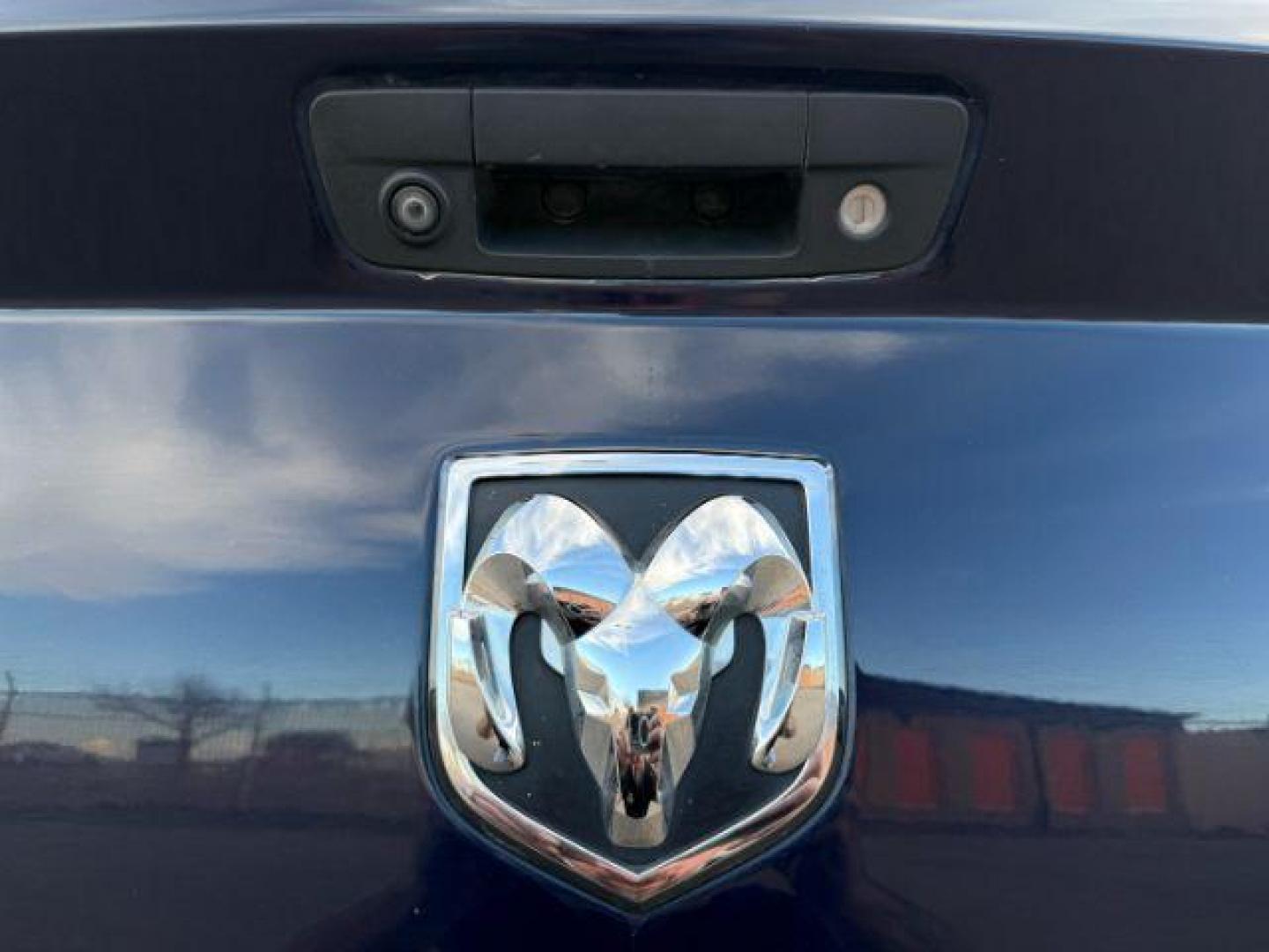 2016 BLUE /CLOTH Ram 1500 (1C6RR7TT0GS) with an 57 V8 engine, Automatic transmission, located at 1175 N Woodruff Ave, Idaho Falls, ID, 83401, 43.506901, -111.999657 - At Timberline Auto, finding a great deal on your next vehicle is always easy! Our experienced sales staff's goal is to help find you the right vehicle at the right price! Our knowledgeable finance department has options for almost any credit score. We offer extended service contract options to prote - Photo#28