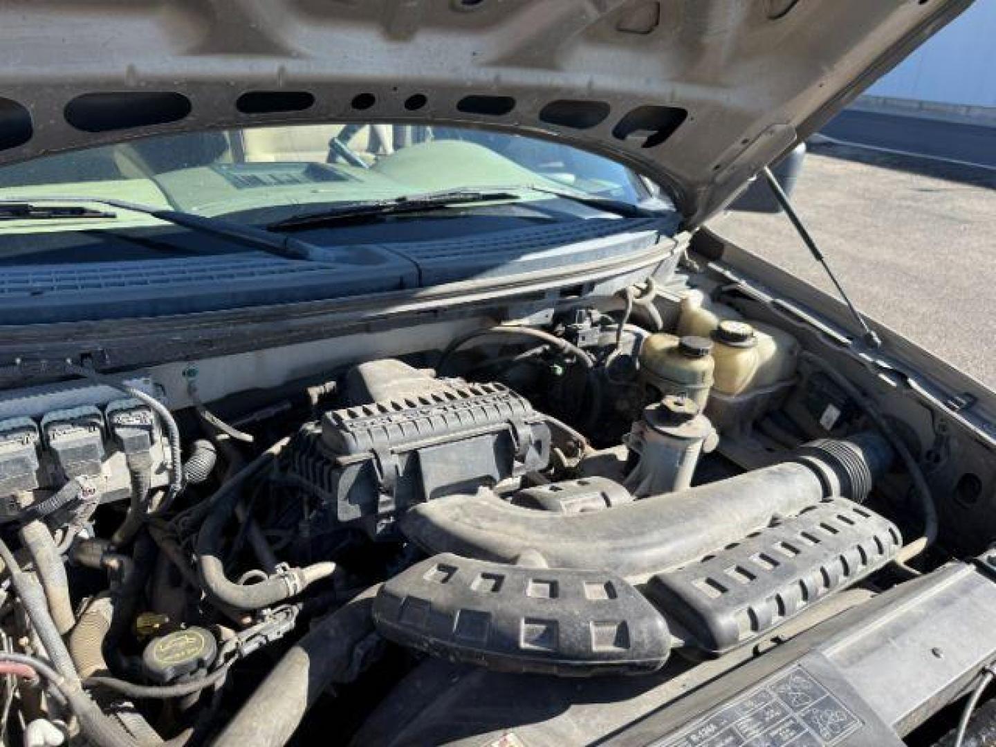 2005 TAN /TAN Ford F-150 (1FTPX14555F) with an 54 engine, Automatic transmission, located at 1175 N Woodruff Ave, Idaho Falls, ID, 83401, 43.506901, -111.999657 - At Timberline Auto, finding a great deal on your next vehicle is always easy! Our experienced sales staff's goal is to help find you the right vehicle at the right price! Our knowledgeable finance department has options for almost any credit score. We offer extended service contract options to prote - Photo#41