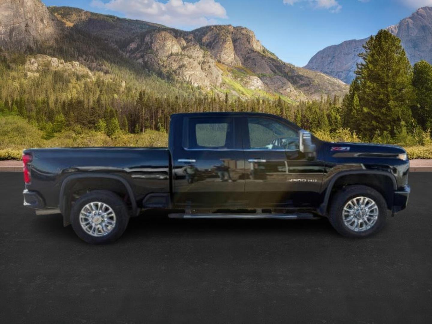 2021 BLACK /Jet Black Chevrolet Silverado 3500HD (1GC4YUEY4MF) with an Duramax 66L V-8 diesel direct injection engine, Automatic transmission, located at 1175 N Woodruff Ave, Idaho Falls, ID, 83401, 43.506901, -111.999657 - At Timberline Auto, finding a great deal on your next vehicle is always easy! Our experienced sales staff's goal is to help find you the right vehicle at the right price! Our knowledgeable finance department has options for almost any credit score. We offer extended service contract options to prote - Photo#7