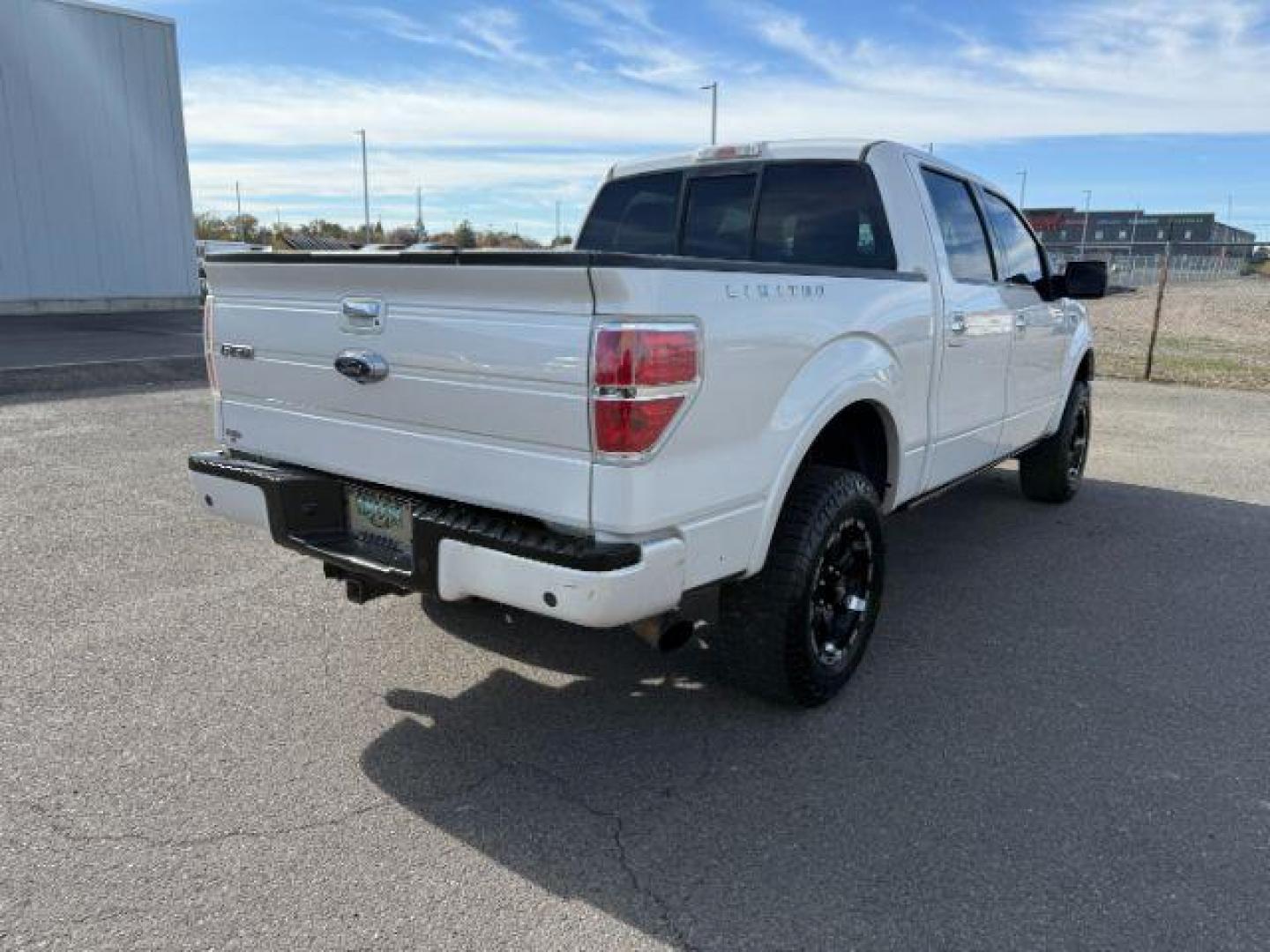 2013 WHITE /LIMITED Ford F-150 LIMITED (1FTFW1ET7DF) with an 3.5L V6 engine, AUTOMATIC transmission, located at 1235 N Woodruff Ave., Idaho Falls, 83401, (208) 523-1053, 43.507172, -112.000488 - At Timberline Auto, finding a great deal on your next vehicle is always easy! Our experienced sales staff's goal is to help find you the right vehicle at the right price! Our knowledgeable finance department has options for almost any credit score. We offer extended service contract options to prote - Photo#28