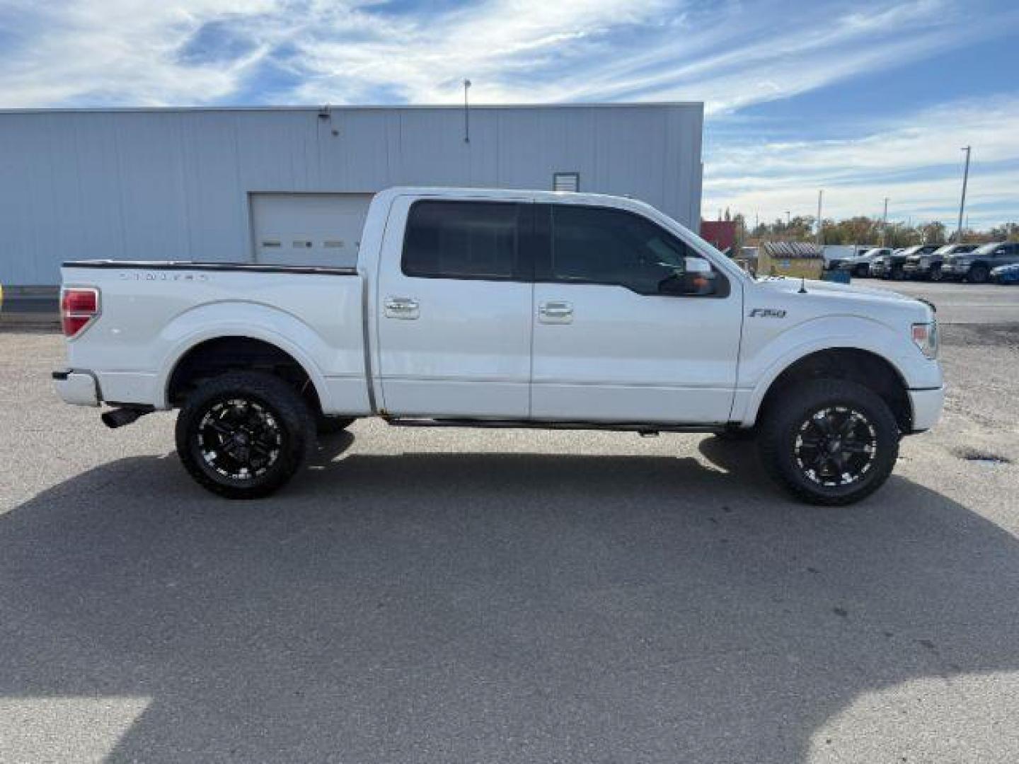 2013 WHITE /LIMITED Ford F-150 LIMITED (1FTFW1ET7DF) with an 3.5L V6 engine, AUTOMATIC transmission, located at 1235 N Woodruff Ave., Idaho Falls, 83401, (208) 523-1053, 43.507172, -112.000488 - At Timberline Auto, finding a great deal on your next vehicle is always easy! Our experienced sales staff's goal is to help find you the right vehicle at the right price! Our knowledgeable finance department has options for almost any credit score. We offer extended service contract options to prote - Photo#29