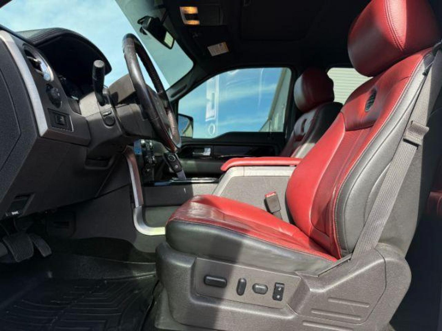 2013 WHITE /LIMITED Ford F-150 LIMITED (1FTFW1ET7DF) with an 3.5L V6 engine, AUTOMATIC transmission, located at 1235 N Woodruff Ave., Idaho Falls, 83401, (208) 523-1053, 43.507172, -112.000488 - At Timberline Auto, finding a great deal on your next vehicle is always easy! Our experienced sales staff's goal is to help find you the right vehicle at the right price! Our knowledgeable finance department has options for almost any credit score. We offer extended service contract options to prote - Photo#34