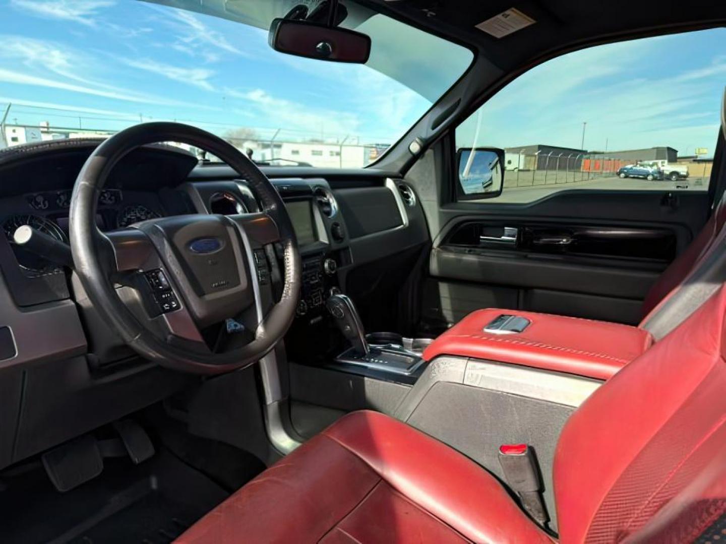 2013 WHITE /LIMITED Ford F-150 LIMITED (1FTFW1ET7DF) with an 3.5L V6 engine, AUTOMATIC transmission, located at 1235 N Woodruff Ave., Idaho Falls, 83401, (208) 523-1053, 43.507172, -112.000488 - At Timberline Auto, finding a great deal on your next vehicle is always easy! Our experienced sales staff's goal is to help find you the right vehicle at the right price! Our knowledgeable finance department has options for almost any credit score. We offer extended service contract options to prote - Photo#13