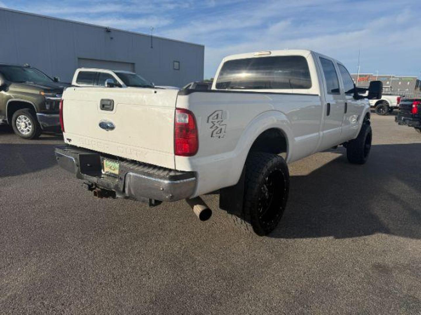 2013 Oxford White /Steel Ford F-350 (1FT8W3BT9DE) with an Powerstroke 67L V-8 diesel direct injection engine, Automatic transmission, located at 1175 N Woodruff Ave, Idaho Falls, ID, 83401, 43.506901, -111.999657 - At Timberline Auto, finding a great deal on your next vehicle is always easy! Our experienced sales staff's goal is to help find you the right vehicle at the right price! Our knowledgeable finance department has options for almost any credit score. We offer extended service contract options to prote - Photo#21