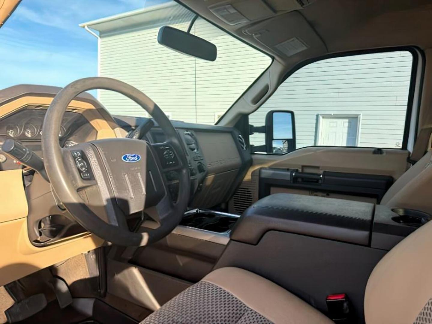 2013 Oxford White /Steel Ford F-350 (1FT8W3BT9DE) with an Powerstroke 67L V-8 diesel direct injection engine, Automatic transmission, located at 1175 N Woodruff Ave, Idaho Falls, ID, 83401, 43.506901, -111.999657 - At Timberline Auto, finding a great deal on your next vehicle is always easy! Our experienced sales staff's goal is to help find you the right vehicle at the right price! Our knowledgeable finance department has options for almost any credit score. We offer extended service contract options to prote - Photo#10