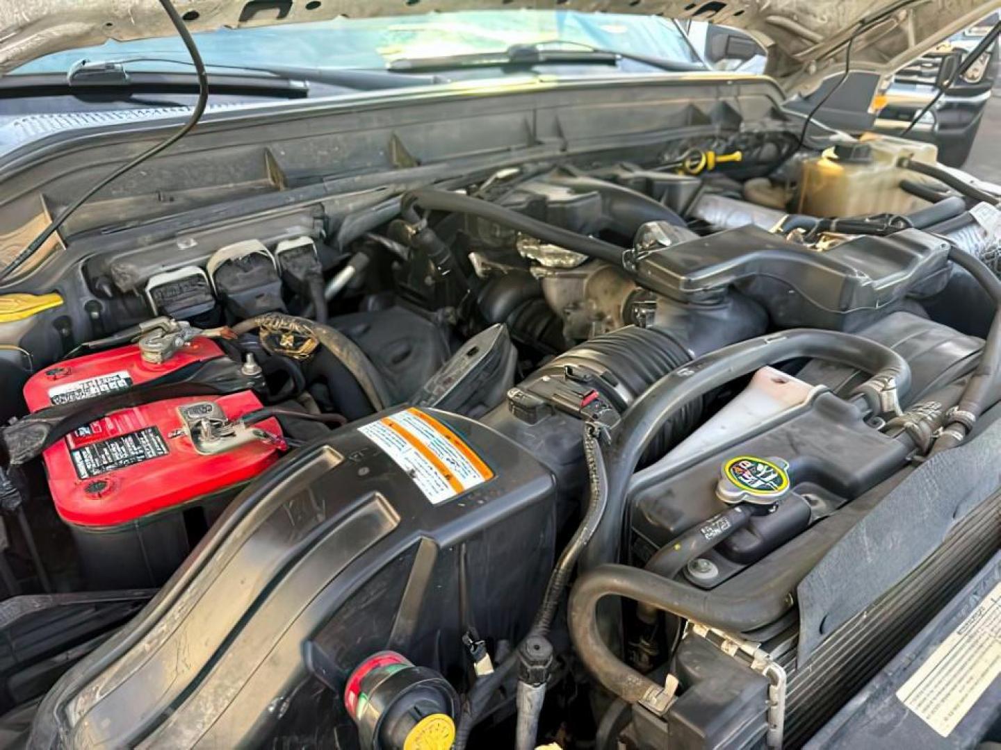 2013 Oxford White /Steel Ford F-350 (1FT8W3BT9DE) with an Powerstroke 67L V-8 diesel direct injection engine, Automatic transmission, located at 1175 N Woodruff Ave, Idaho Falls, ID, 83401, 43.506901, -111.999657 - At Timberline Auto, finding a great deal on your next vehicle is always easy! Our experienced sales staff's goal is to help find you the right vehicle at the right price! Our knowledgeable finance department has options for almost any credit score. We offer extended service contract options to prote - Photo#17