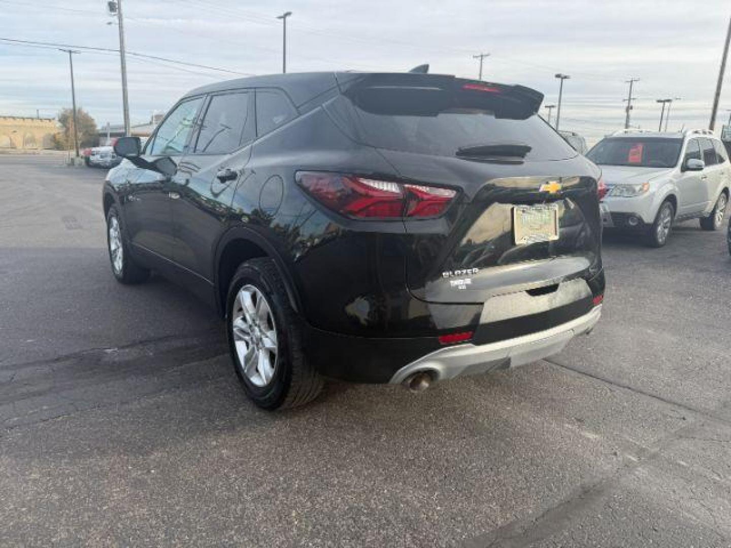 2021 Black /Jet Black Chevrolet Blazer (3GNKBBRA2MS) with an 25L I-4 gasoline direct injection engine, Automatic transmission, located at 1175 N Woodruff Ave, Idaho Falls, ID, 83401, 43.506901, -111.999657 - At Timberline Auto, finding a great deal on your next vehicle is always easy! Our experienced sales staff's goal is to help find you the right vehicle at the right price! Our knowledgeable finance department has options for almost any credit score. We offer extended service contract options to prote - Photo#25