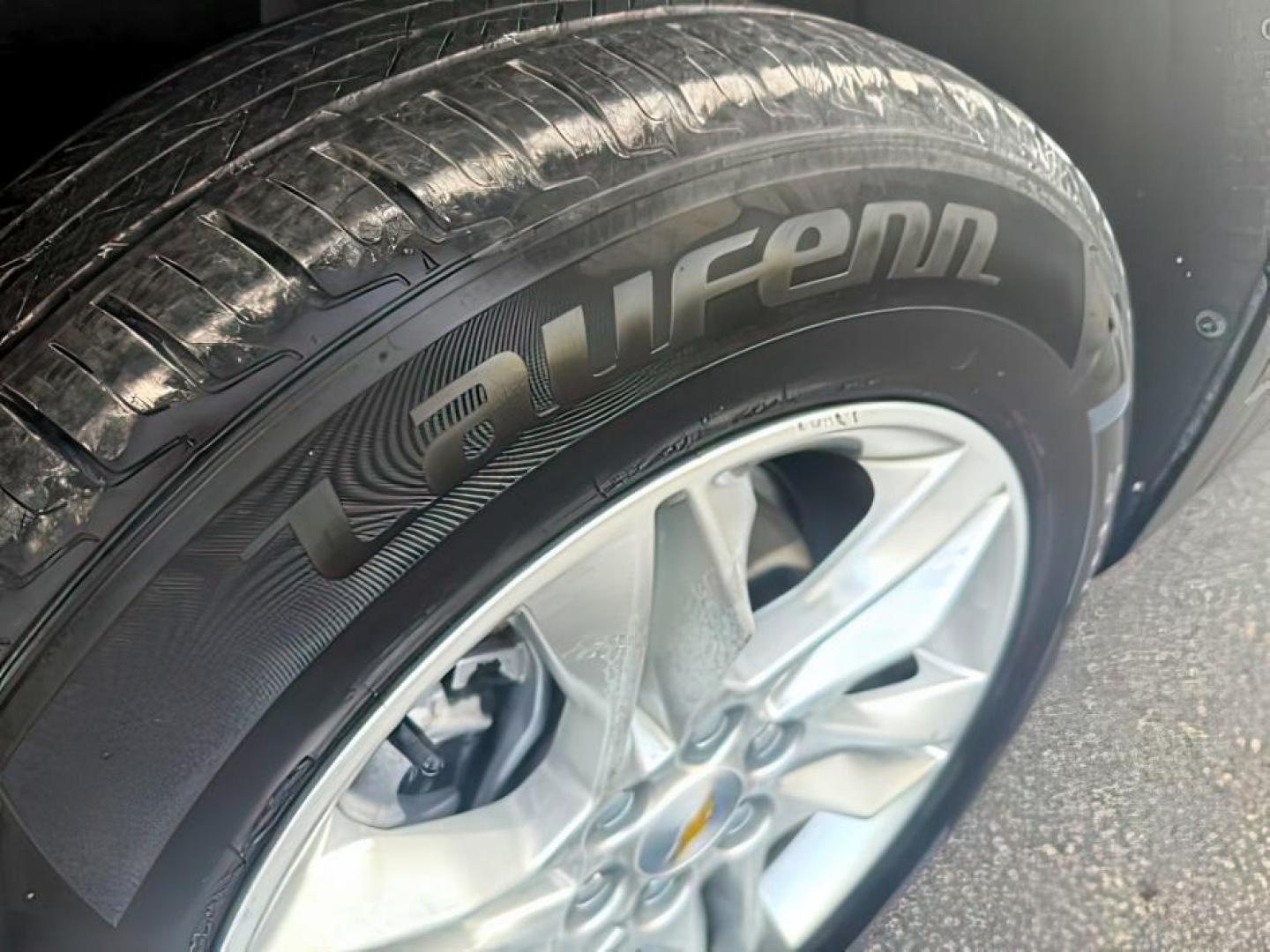 2021 Black /Jet Black Chevrolet Blazer (3GNKBBRA2MS) with an 25L I-4 gasoline direct injection engine, Automatic transmission, located at 1175 N Woodruff Ave, Idaho Falls, ID, 83401, 43.506901, -111.999657 - At Timberline Auto, finding a great deal on your next vehicle is always easy! Our experienced sales staff's goal is to help find you the right vehicle at the right price! Our knowledgeable finance department has options for almost any credit score. We offer extended service contract options to prote - Photo#10