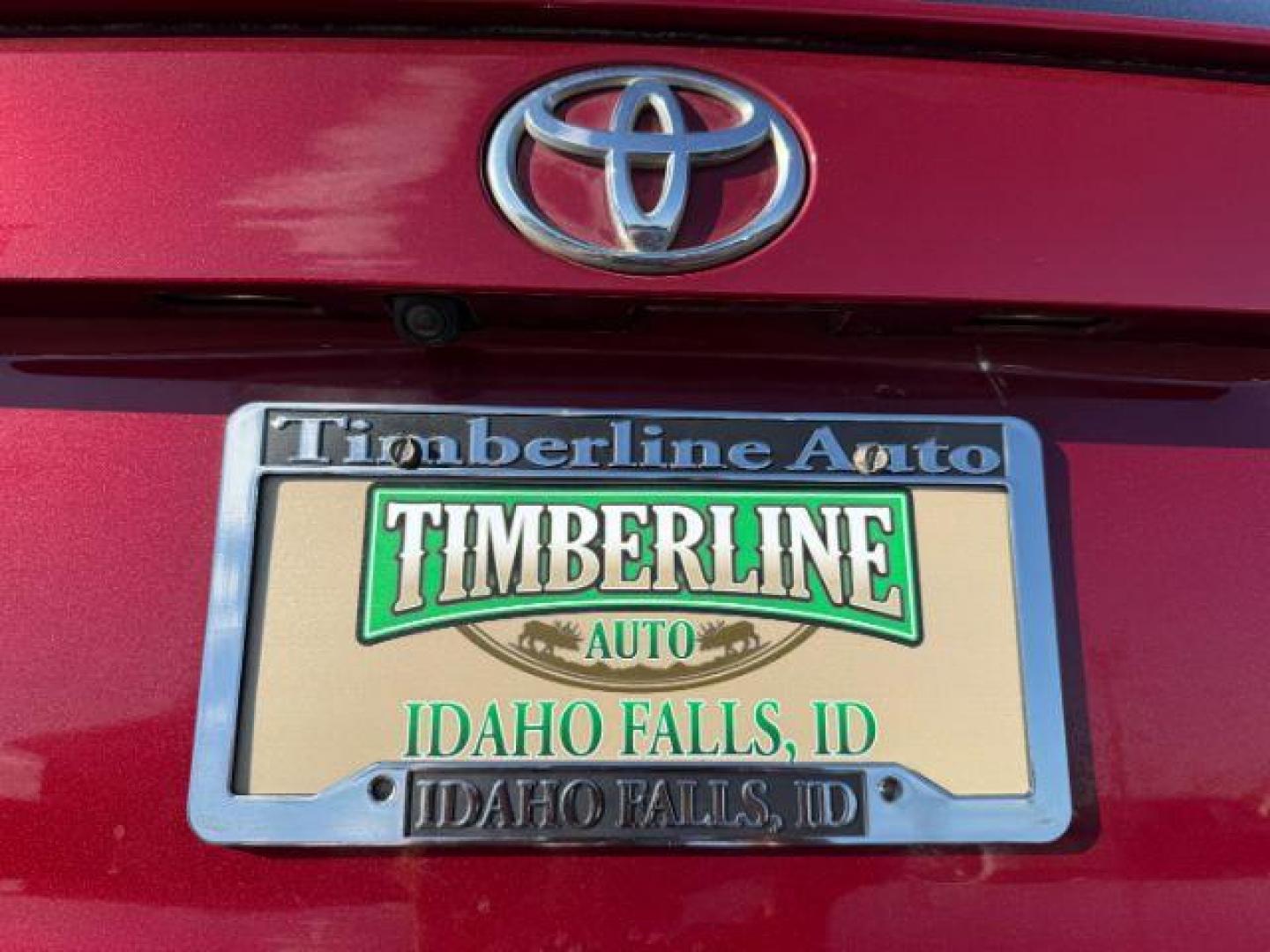 2019 Ruby Flare Pearl /Black Toyota RAV4 LE (2T3H1RFV6KC) with an Dynamic Force 2.5L I-4 port/direct injection engine, AUTOMATIC transmission, located at 1235 N Woodruff Ave., Idaho Falls, 83401, (208) 523-1053, 43.507172, -112.000488 - At Timberline Auto, finding a great deal on your next vehicle is always easy! Our experienced sales staff's goal is to help find you the right vehicle at the right price! Our knowledgeable finance department has options for almost any credit score. We offer extended service contract options to prote - Photo#27
