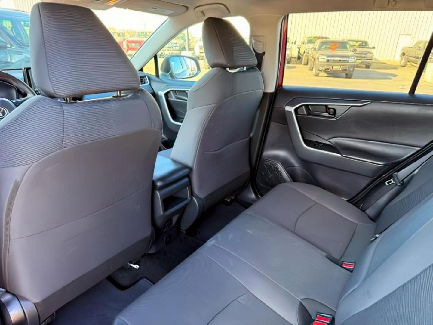 2019 Ruby Flare Pearl /Black Toyota RAV4 LE (2T3H1RFV6KC) with an Dynamic Force 2.5L I-4 port/direct injection engine, AUTOMATIC transmission, located at 1235 N Woodruff Ave., Idaho Falls, 83401, (208) 523-1053, 43.507172, -112.000488 - At Timberline Auto, finding a great deal on your next vehicle is always easy! Our experienced sales staff's goal is to help find you the right vehicle at the right price! Our knowledgeable finance department has options for almost any credit score. We offer extended service contract options to prote - Photo#22