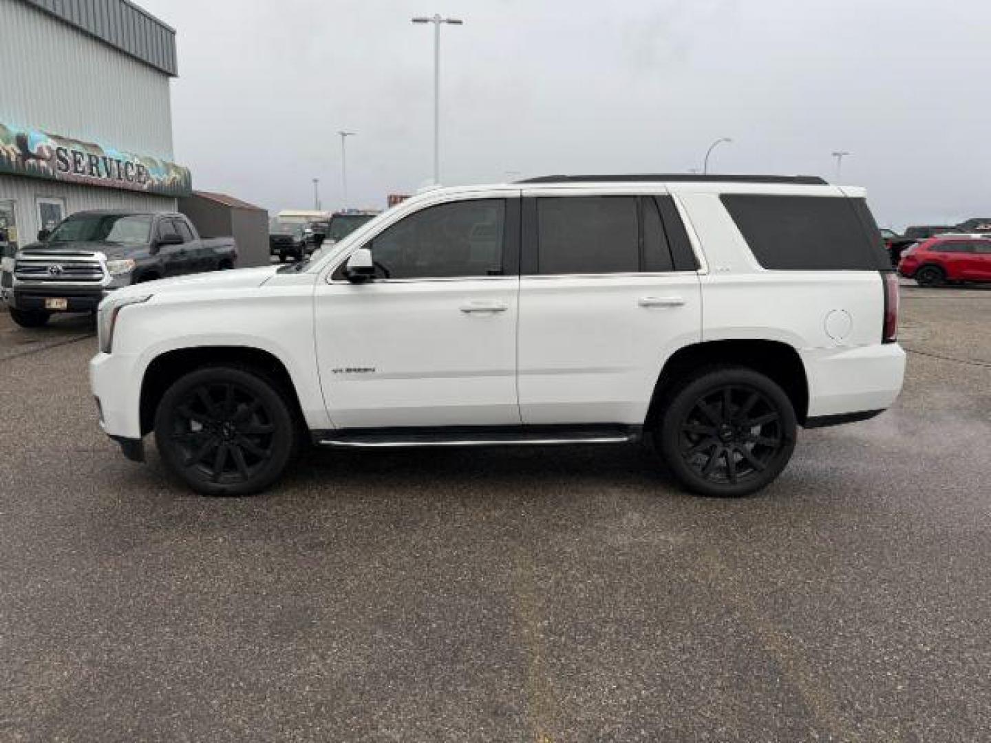 2017 WHITE /Jet Black GMC Yukon (1GKS2BKC7HR) with an EcoTec3 53L V-8 gasoline direct injection engine, Automatic transmission, located at 1175 N Woodruff Ave, Idaho Falls, ID, 83401, 43.506901, -111.999657 - At Timberline Auto, finding a great deal on your next vehicle is always easy! Our experienced sales staff's goal is to help find you the right vehicle at the right price! Our knowledgeable finance department has options for almost any credit score. We offer extended service contract options to prote - Photo#33