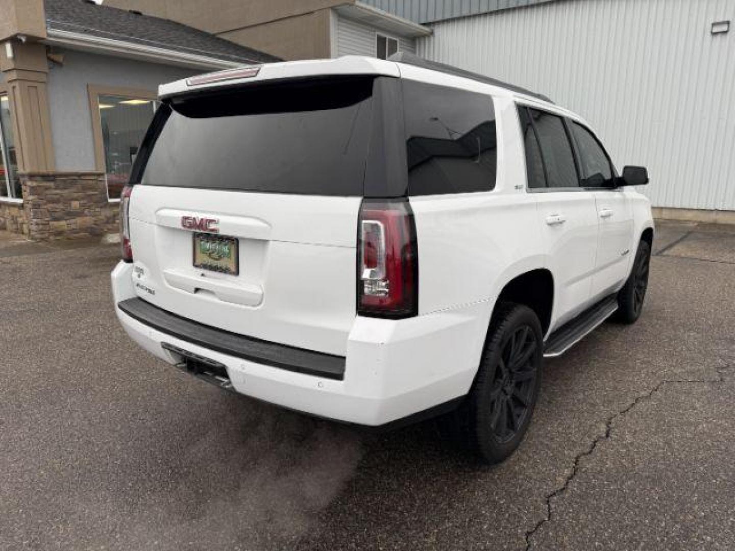 2017 WHITE /Jet Black GMC Yukon (1GKS2BKC7HR) with an EcoTec3 53L V-8 gasoline direct injection engine, Automatic transmission, located at 1175 N Woodruff Ave, Idaho Falls, ID, 83401, 43.506901, -111.999657 - At Timberline Auto, finding a great deal on your next vehicle is always easy! Our experienced sales staff's goal is to help find you the right vehicle at the right price! Our knowledgeable finance department has options for almost any credit score. We offer extended service contract options to prote - Photo#41