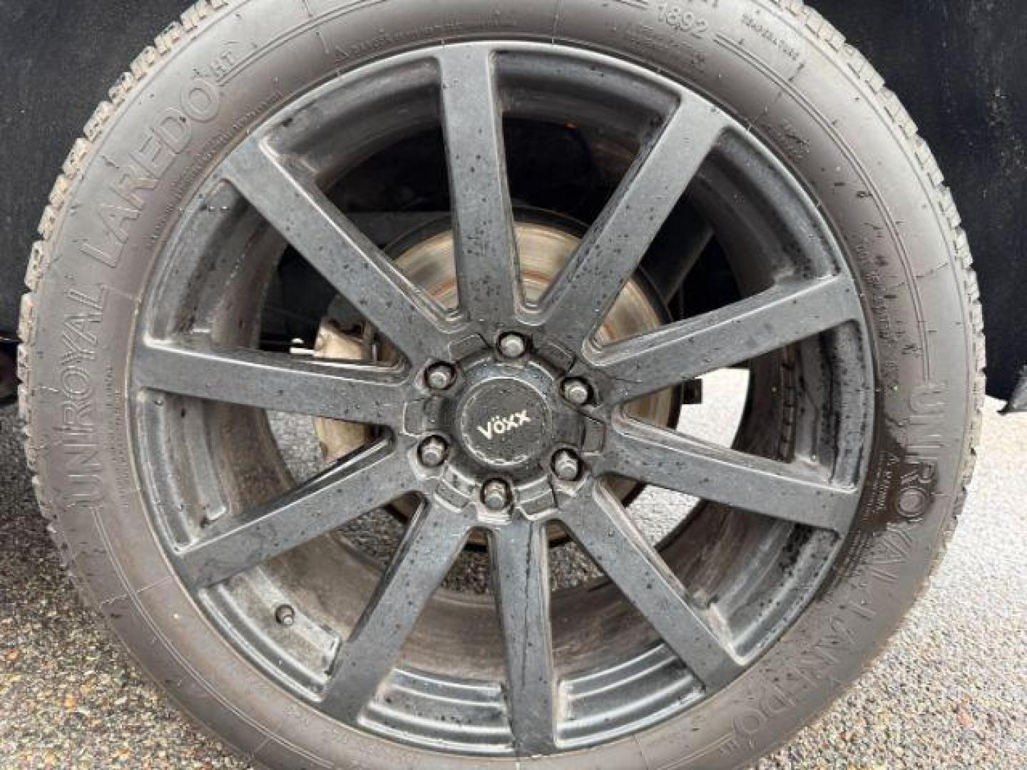 2017 WHITE /Jet Black GMC Yukon (1GKS2BKC7HR) with an EcoTec3 53L V-8 gasoline direct injection engine, Automatic transmission, located at 1175 N Woodruff Ave, Idaho Falls, ID, 83401, 43.506901, -111.999657 - At Timberline Auto, finding a great deal on your next vehicle is always easy! Our experienced sales staff's goal is to help find you the right vehicle at the right price! Our knowledgeable finance department has options for almost any credit score. We offer extended service contract options to prote - Photo#46