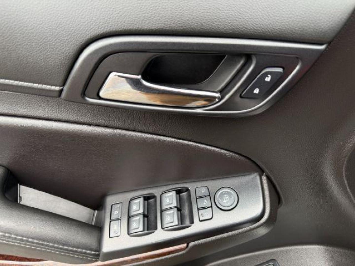 2017 WHITE /Jet Black GMC Yukon (1GKS2BKC7HR) with an EcoTec3 53L V-8 gasoline direct injection engine, Automatic transmission, located at 1175 N Woodruff Ave, Idaho Falls, ID, 83401, 43.506901, -111.999657 - At Timberline Auto, finding a great deal on your next vehicle is always easy! Our experienced sales staff's goal is to help find you the right vehicle at the right price! Our knowledgeable finance department has options for almost any credit score. We offer extended service contract options to prote - Photo#58