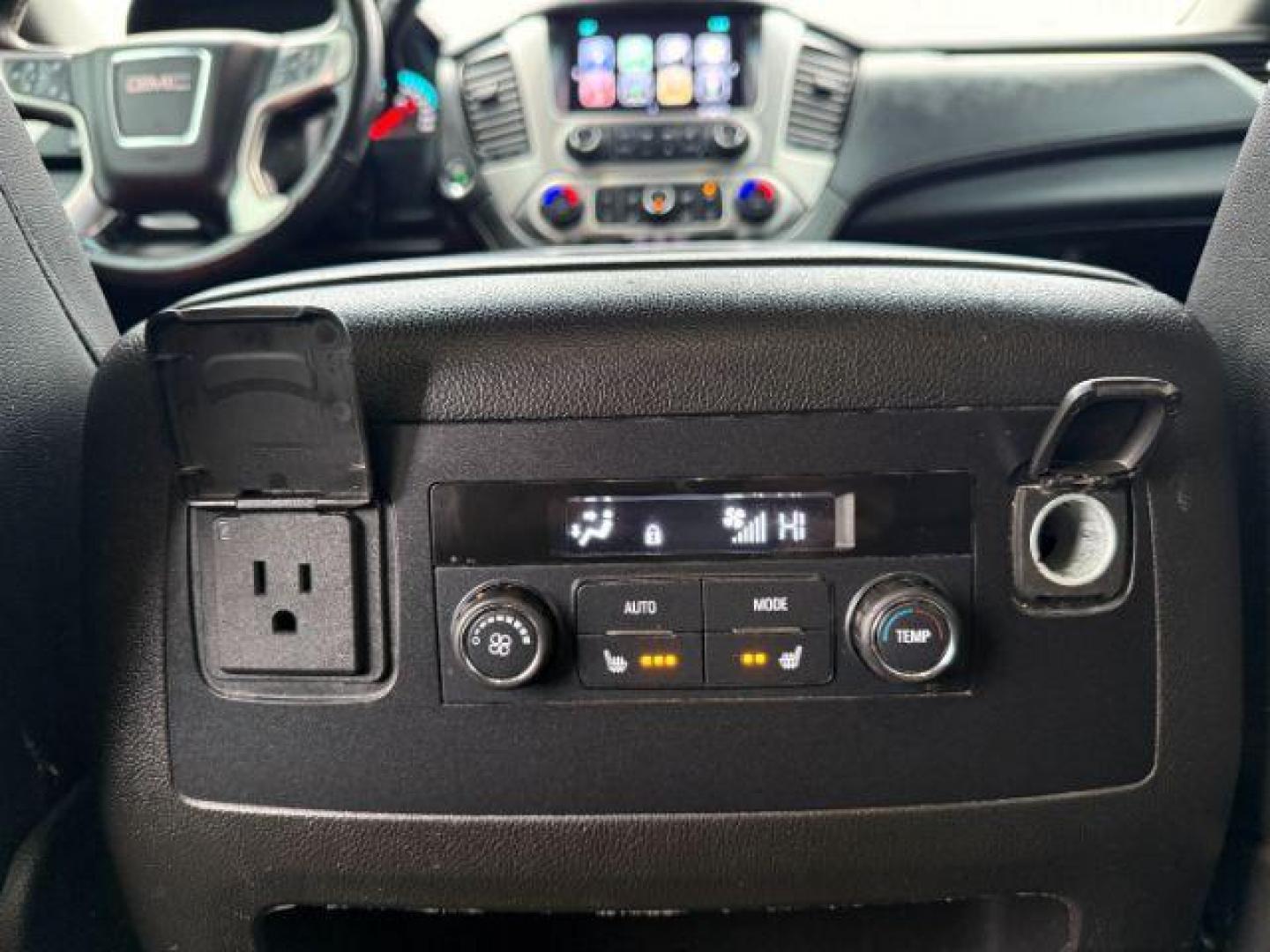 2017 WHITE /Jet Black GMC Yukon (1GKS2BKC7HR) with an EcoTec3 53L V-8 gasoline direct injection engine, Automatic transmission, located at 1175 N Woodruff Ave, Idaho Falls, ID, 83401, 43.506901, -111.999657 - At Timberline Auto, finding a great deal on your next vehicle is always easy! Our experienced sales staff's goal is to help find you the right vehicle at the right price! Our knowledgeable finance department has options for almost any credit score. We offer extended service contract options to prote - Photo#60