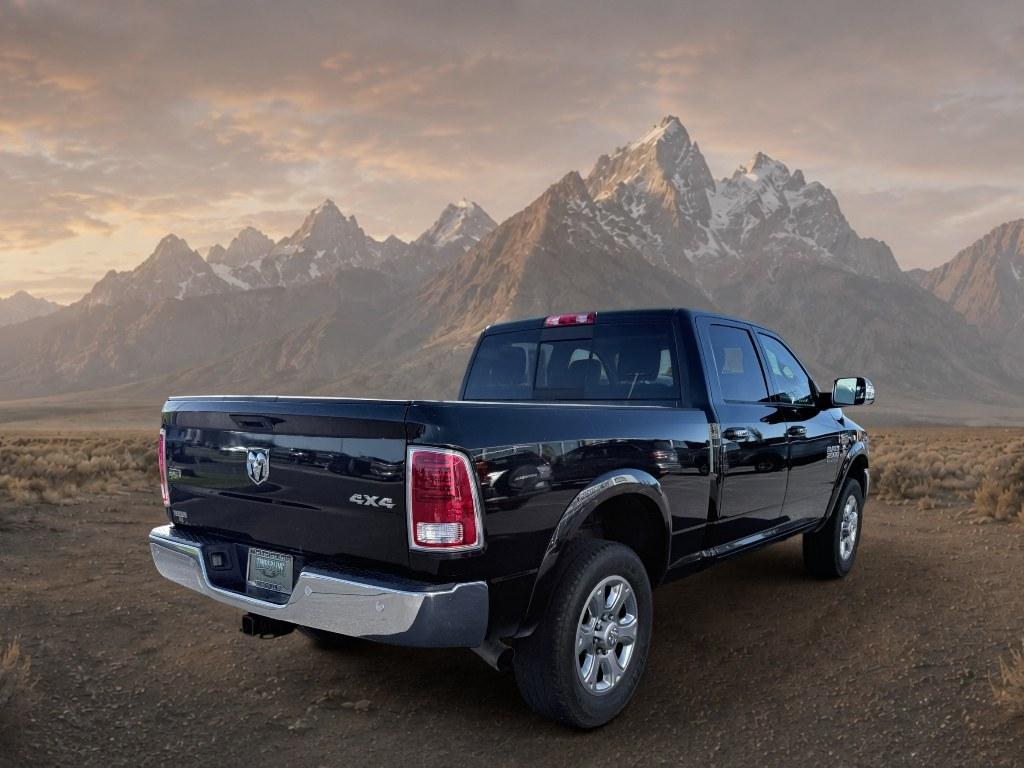 2016 Brilliant Black Crystal Pearlcoat /Black Ram 2500 Laramie (3C6UR5FL4GG) with an 6 Cyl, 6.7L engine, 6-speed automatic transmission, located at 1175 N Woodruff Ave, Idaho Falls, ID, 83401, 43.506901, -111.999657- Photo#4