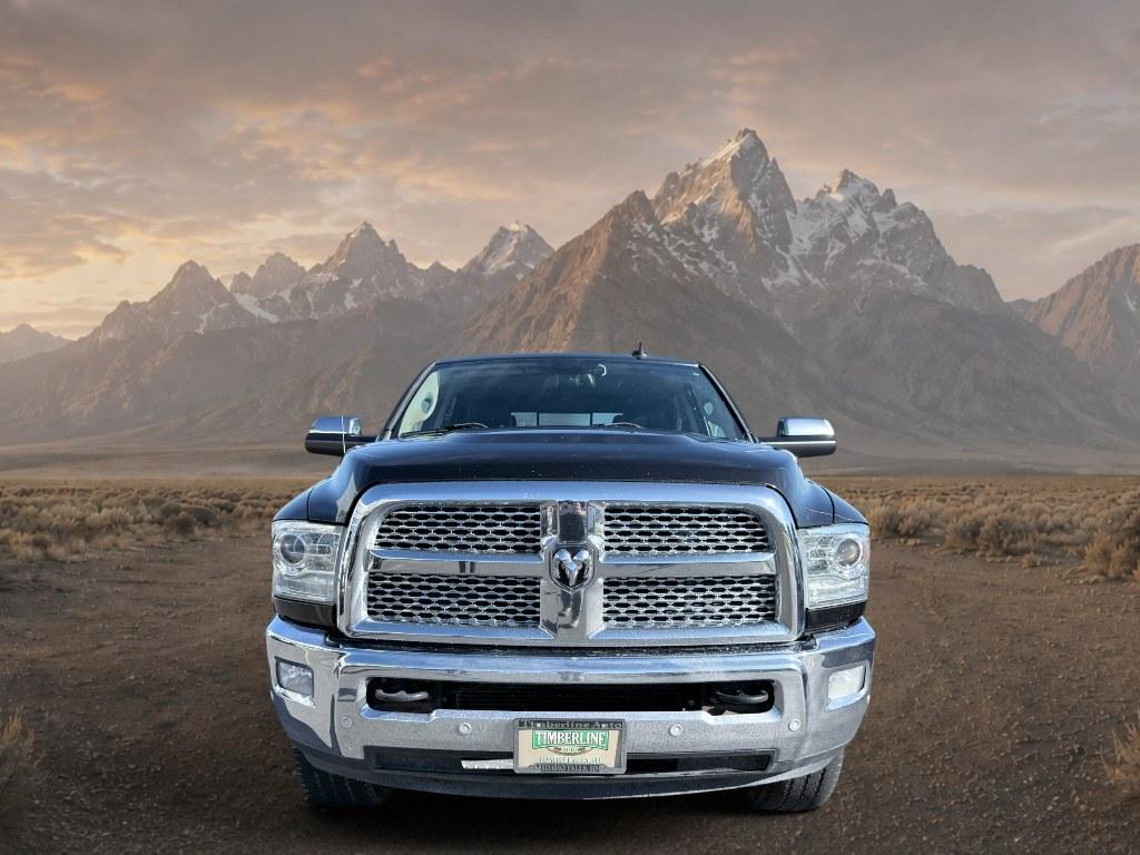 2016 Brilliant Black Crystal Pearlcoat /Black Ram 2500 Laramie (3C6UR5FL4GG) with an 6 Cyl, 6.7L engine, 6-speed automatic transmission, located at 1175 N Woodruff Ave, Idaho Falls, ID, 83401, 43.506901, -111.999657- Photo#7