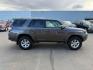 2018 Magnetic Gray Metallic /Black Graphite Toyota 4Runner SR5 (JTEBU5JR0J5) with an 4L V-6 DOHC engine, AUTOMATIC transmission, located at 1235 N Woodruff Ave., Idaho Falls, 83401, (208) 523-1053, 43.507172, -112.000488 - At Timberline Auto, finding a great deal on your next vehicle is always easy! Our experienced sales staff's goal is to help find you the right vehicle at the right price! Our knowledgeable finance department has options for almost any credit score. We offer extended service contract options to prote - Photo#33