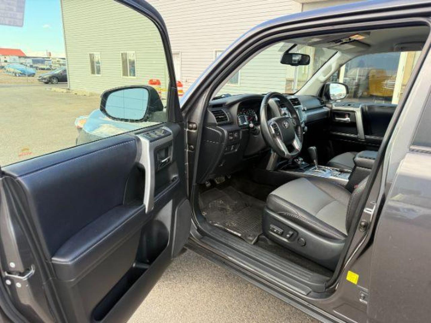 2018 Magnetic Gray Metallic /Black Graphite Toyota 4Runner SR5 (JTEBU5JR0J5) with an 4L V-6 DOHC engine, AUTOMATIC transmission, located at 1235 N Woodruff Ave., Idaho Falls, 83401, (208) 523-1053, 43.507172, -112.000488 - At Timberline Auto, finding a great deal on your next vehicle is always easy! Our experienced sales staff's goal is to help find you the right vehicle at the right price! Our knowledgeable finance department has options for almost any credit score. We offer extended service contract options to prote - Photo#37