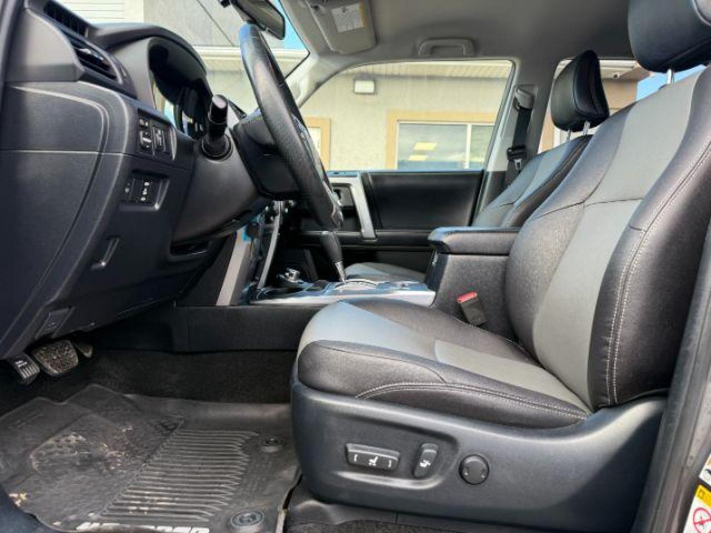 2018 Magnetic Gray Metallic /Black Graphite Toyota 4Runner SR5 (JTEBU5JR0J5) with an 4L V-6 DOHC engine, AUTOMATIC transmission, located at 1235 N Woodruff Ave., Idaho Falls, 83401, (208) 523-1053, 43.507172, -112.000488 - At Timberline Auto, finding a great deal on your next vehicle is always easy! Our experienced sales staff's goal is to help find you the right vehicle at the right price! Our knowledgeable finance department has options for almost any credit score. We offer extended service contract options to prote - Photo#38