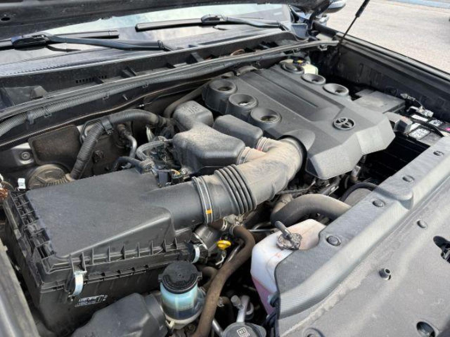 2018 Magnetic Gray Metallic /Black Graphite Toyota 4Runner SR5 (JTEBU5JR0J5) with an 4L V-6 DOHC engine, AUTOMATIC transmission, located at 1235 N Woodruff Ave., Idaho Falls, 83401, (208) 523-1053, 43.507172, -112.000488 - At Timberline Auto, finding a great deal on your next vehicle is always easy! Our experienced sales staff's goal is to help find you the right vehicle at the right price! Our knowledgeable finance department has options for almost any credit score. We offer extended service contract options to prote - Photo#51