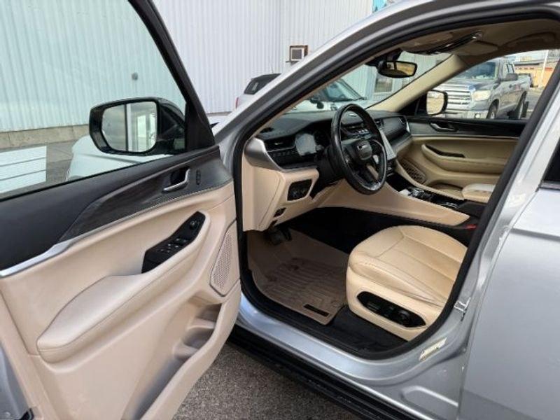 2021 Silver Zynith /Wicker Beige/Global Black Jeep Grand Cherokee L Limited (1C4RJKBG6M8) with an V6, 3.6L engine, 8-speed automatic transmission, located at 1175 N Woodruff Ave, Idaho Falls, ID, 83401, 43.506901, -111.999657 - <b>Vehicle Details</b><br>Take on every drive with confidence in this 2021 Jeep Grand Cherokee L Limited 4WD, now available in Idaho Falls, ID. Powered by a V6, 3.6L gasoline engine, this three-row SUV delivers the strength, refinement, and versatility drivers want for daily commuting, family travel- Photo#11