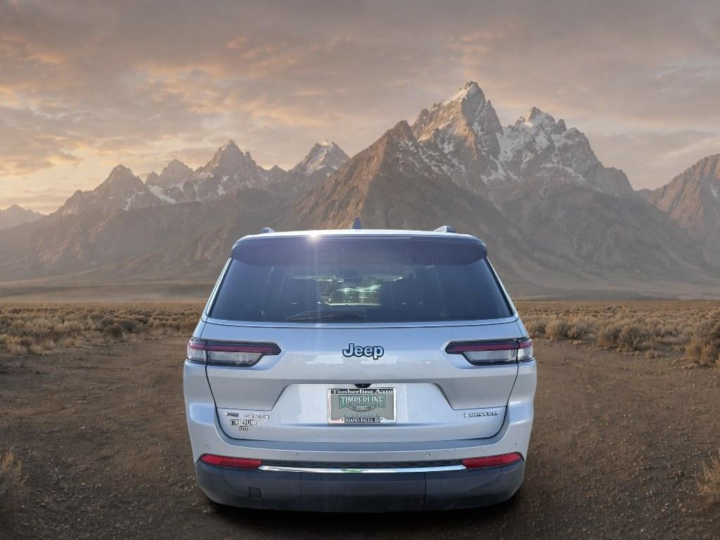 2021 Silver Zynith /Wicker Beige/Global Black Jeep Grand Cherokee L Limited (1C4RJKBG6M8) with an V6, 3.6L engine, 8-speed automatic transmission, located at 1175 N Woodruff Ave, Idaho Falls, ID, 83401, 43.506901, -111.999657 - <b>Vehicle Details</b><br>Take on every drive with confidence in this 2021 Jeep Grand Cherokee L Limited 4WD, now available in Idaho Falls, ID. Powered by a V6, 3.6L gasoline engine, this three-row SUV delivers the strength, refinement, and versatility drivers want for daily commuting, family travel- Photo#3