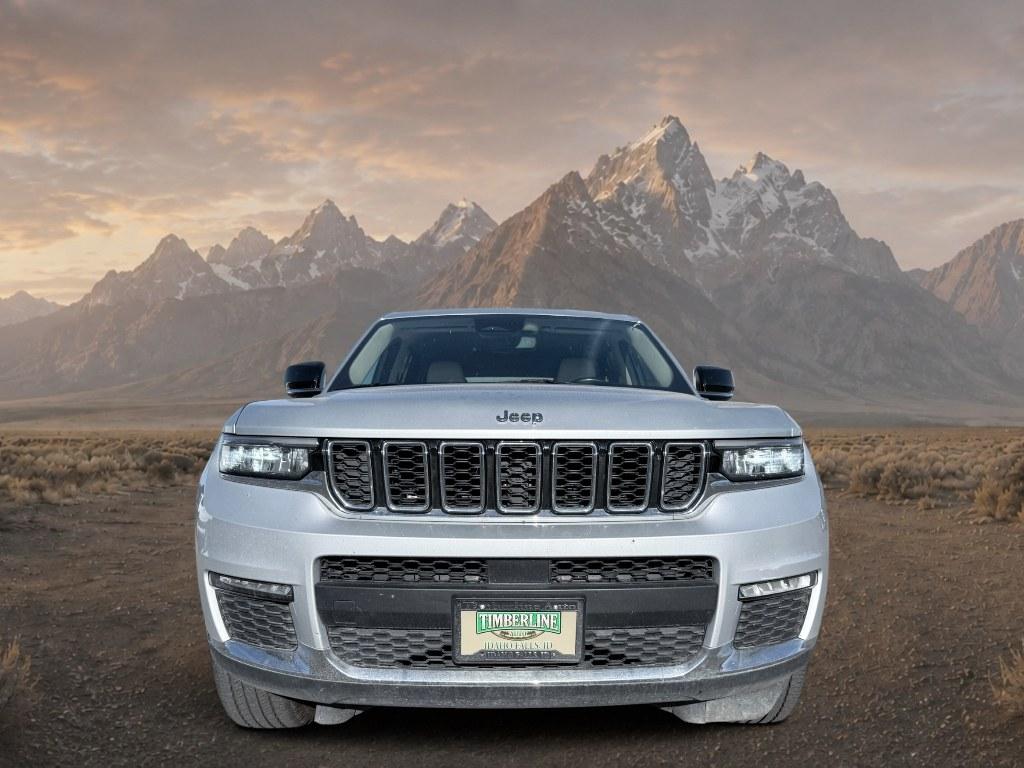 2021 Silver Zynith /Wicker Beige/Global Black Jeep Grand Cherokee L Limited (1C4RJKBG6M8) with an V6, 3.6L engine, 8-speed automatic transmission, located at 1175 N Woodruff Ave, Idaho Falls, ID, 83401, 43.506901, -111.999657 - <b>Vehicle Details</b><br>Take on every drive with confidence in this 2021 Jeep Grand Cherokee L Limited 4WD, now available in Idaho Falls, ID. Powered by a V6, 3.6L gasoline engine, this three-row SUV delivers the strength, refinement, and versatility drivers want for daily commuting, family travel- Photo#7