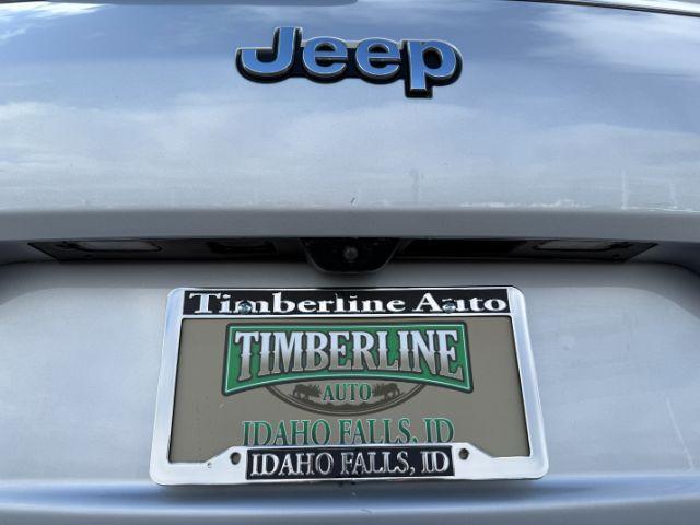 2021 Silver Zynith /Global Black Jeep Grand Cherokee L Limited 4x4 (1C4RJKBG6M8) with an Pentastar 3.6L V-6 DOHC engine, AUTOMATIC transmission, located at 1235 N Woodruff Ave., Idaho Falls, 83401, (208) 523-1053, 43.507172, -112.000488- Photo#30
