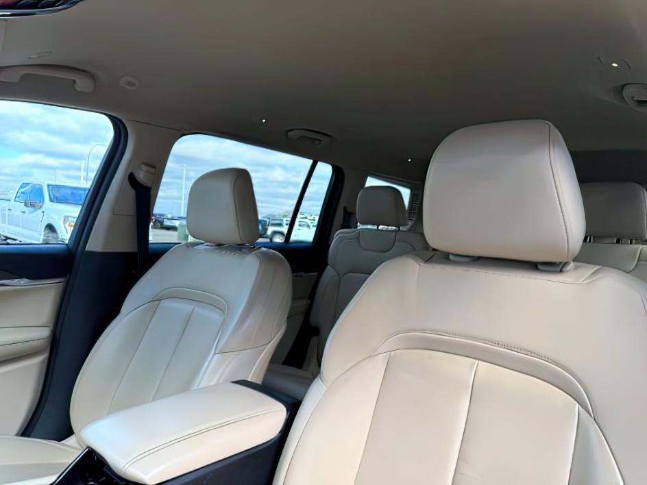 2021 Silver Zynith /Global Black Jeep Grand Cherokee L Limited 4x4 (1C4RJKBG6M8) with an Pentastar 3.6L V-6 DOHC engine, AUTOMATIC transmission, located at 1235 N Woodruff Ave., Idaho Falls, 83401, (208) 523-1053, 43.507172, -112.000488- Photo#20
