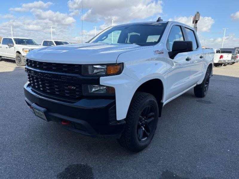photo of 2021 Chevrolet Silverado 1500 4WD Crew Cab Short Bed Custom Trail Boss