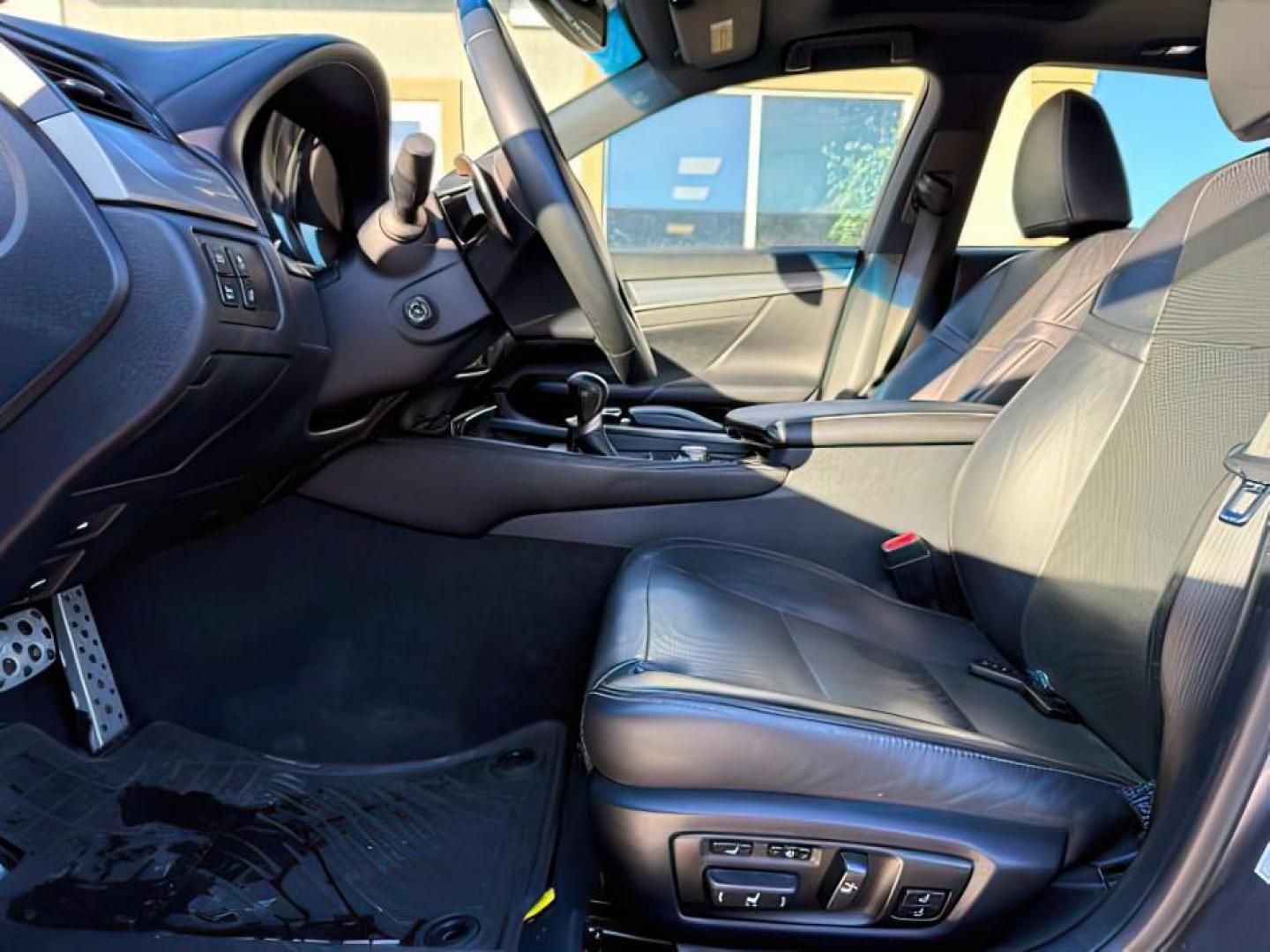 2015 GRAY /Black Lexus GS 350 (JTHCE1BL8FA) with an 35L V-6 portdirect injection engine, Automatic transmission, located at 1175 N Woodruff Ave, Idaho Falls, ID, 83401, 43.506901, -111.999657 - Photo#11