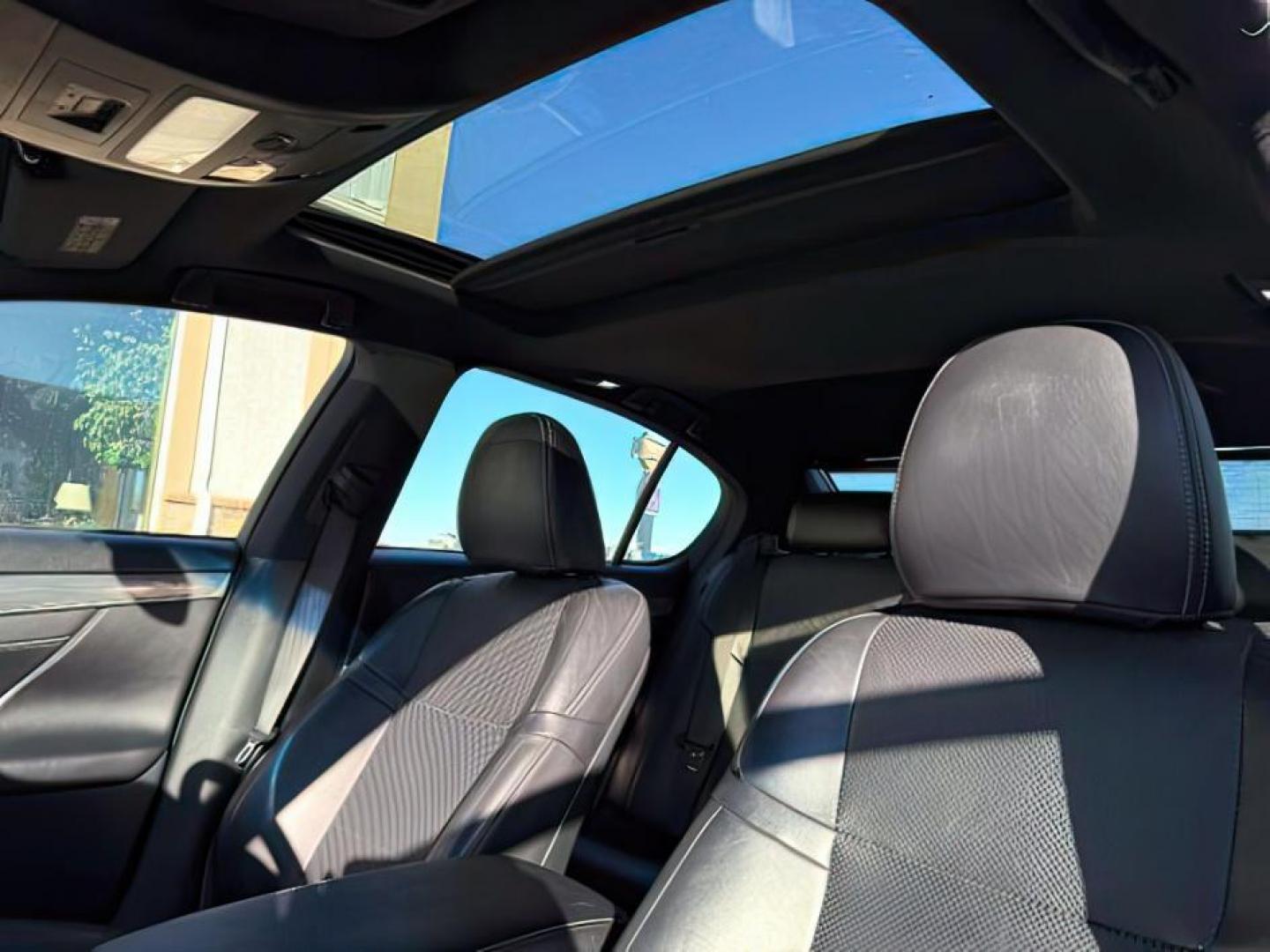 2015 GRAY /Black Lexus GS 350 (JTHCE1BL8FA) with an 35L V-6 portdirect injection engine, Automatic transmission, located at 1175 N Woodruff Ave, Idaho Falls, ID, 83401, 43.506901, -111.999657 - Photo#21