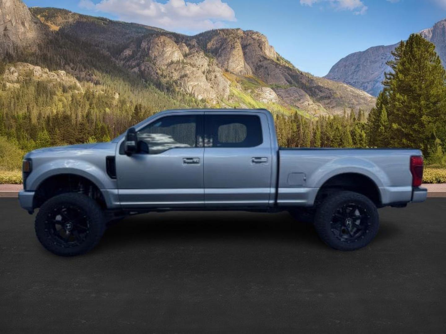 2020 SILVER /Black Ford F-250 (1FT8W2BT4LE) with an Powerstroke 67L V-8 diesel direct injection engine, Automatic transmission, located at 1175 N Woodruff Ave, Idaho Falls, ID, 83401, 43.506901, -111.999657 - At Timberline Auto, finding a great deal on your next vehicle is always easy! Our experienced sales staff's goal is to help find you the right vehicle at the right price! Our knowledgeable finance department has options for almost any credit score. We offer extended service contract options to prote - Photo#1