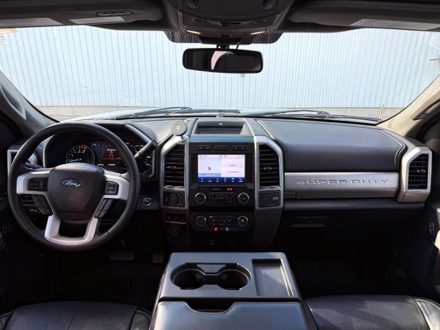 2020 SILVER /Black Ford F-250 (1FT8W2BT4LE) with an Powerstroke 67L V-8 diesel direct injection engine, Automatic transmission, located at 1175 N Woodruff Ave, Idaho Falls, ID, 83401, 43.506901, -111.999657 - At Timberline Auto, finding a great deal on your next vehicle is always easy! Our experienced sales staff's goal is to help find you the right vehicle at the right price! Our knowledgeable finance department has options for almost any credit score. We offer extended service contract options to prote - Photo#25