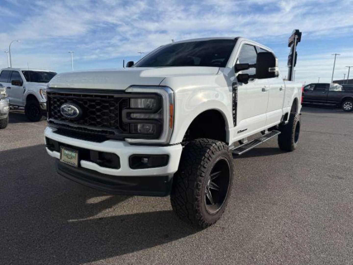 2023 WHITE /Medium Dark Slate Ford F-350 (1FT8W3BT1PE) with an Powerstroke 67L V-8 diesel direct injection engine, Automatic transmission, located at 1175 N Woodruff Ave, Idaho Falls, ID, 83401, 43.506901, -111.999657 - At Timberline Auto, finding a great deal on your next vehicle is always easy! Our experienced sales staff's goal is to help find you the right vehicle at the right price! Our knowledgeable finance department has options for almost any credit score. We offer extended service contract options to prote - Photo#26